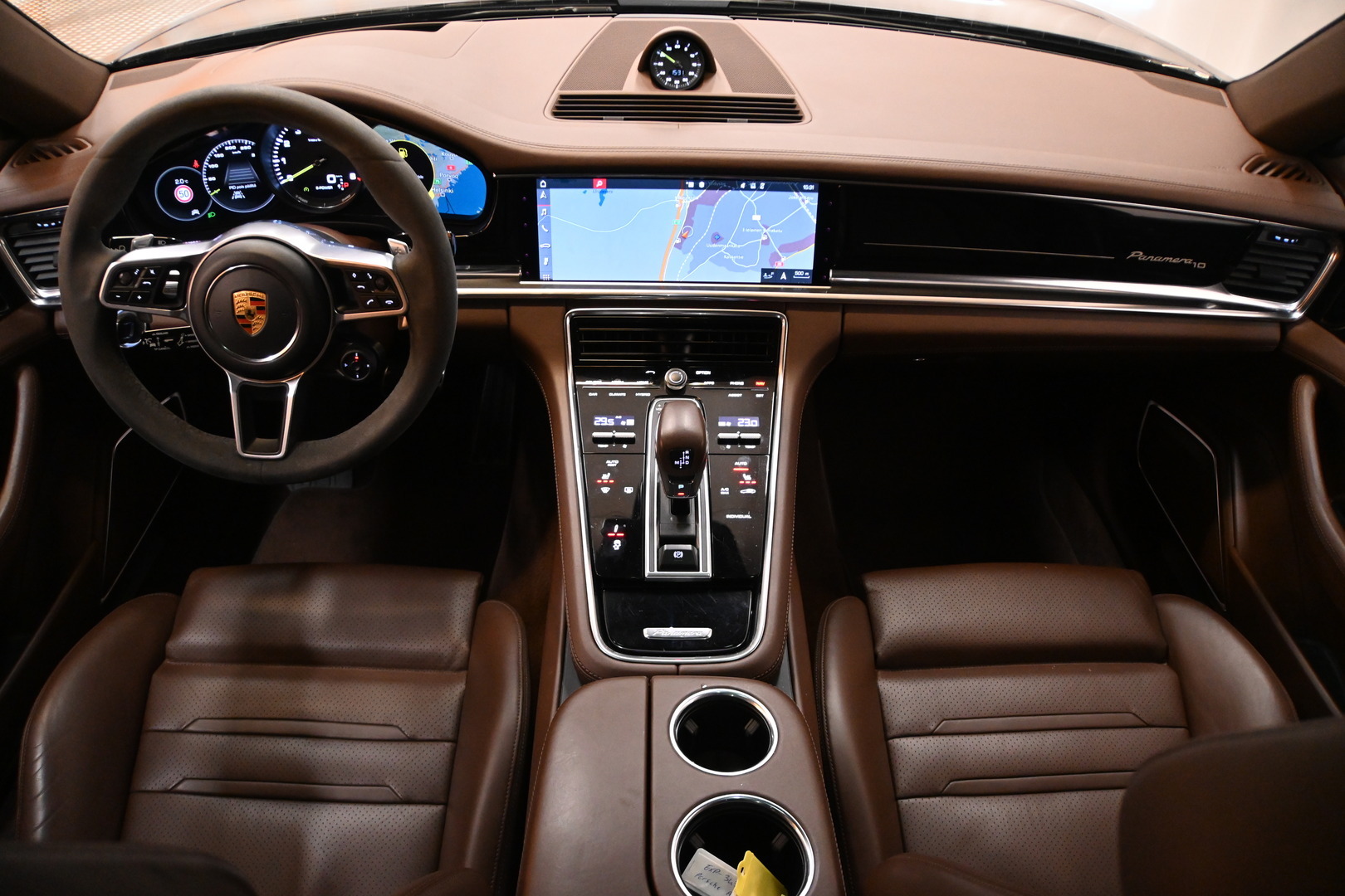 PORSCHE Panamera 2020