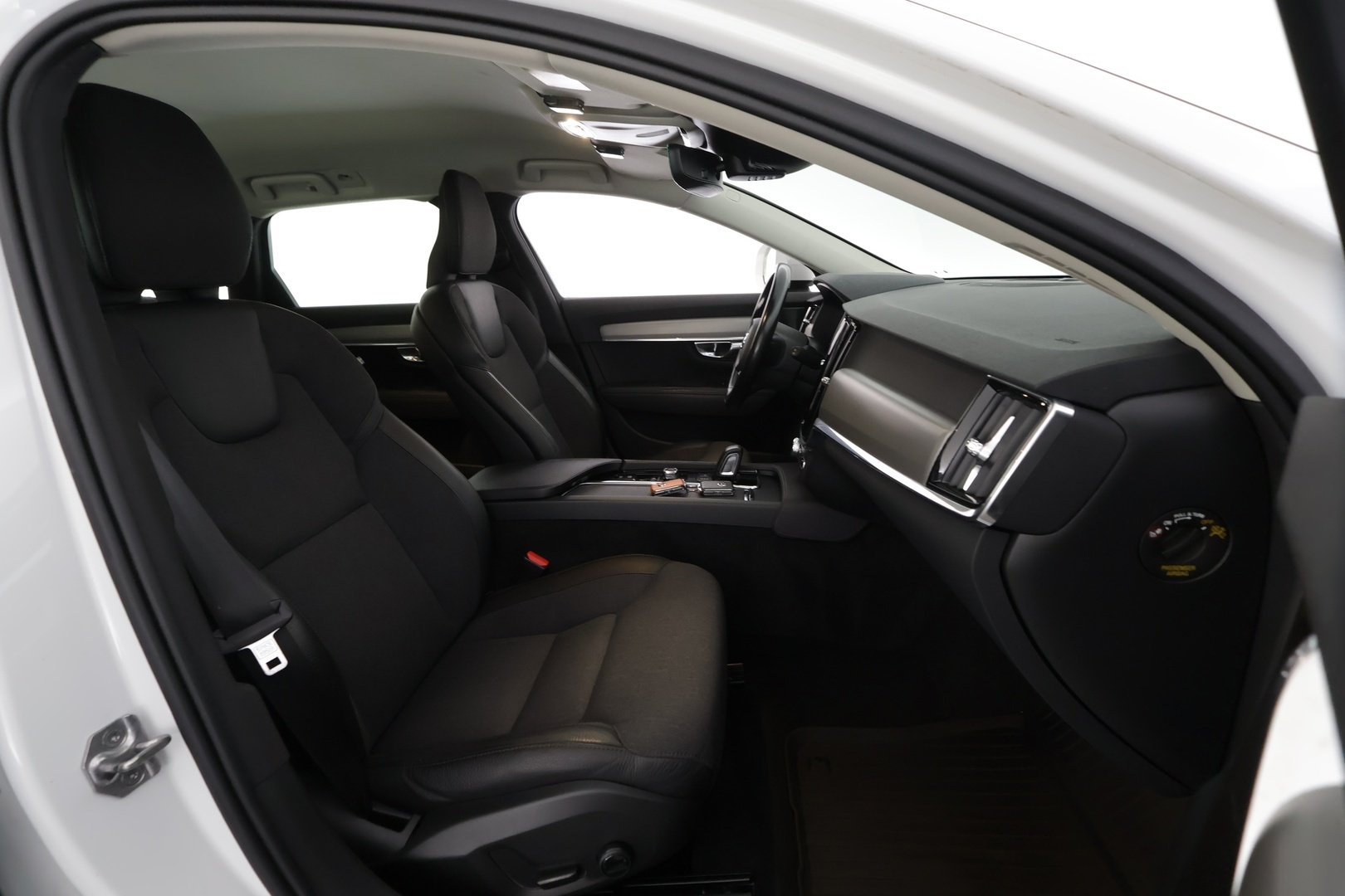 VOLVO V90 Cross Country 2021