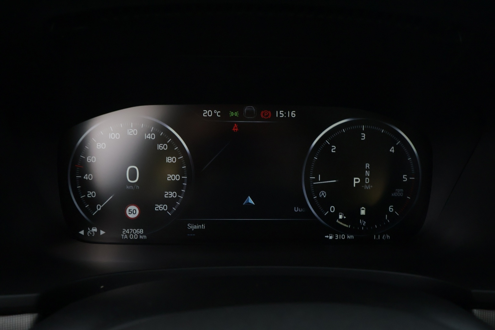 VOLVO V90 Cross Country 2021