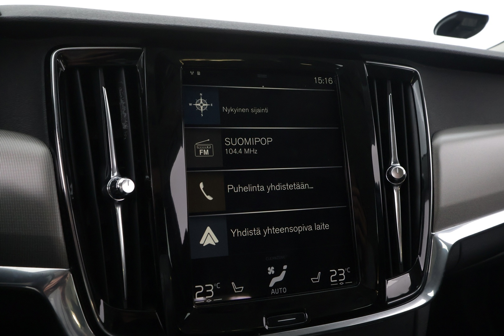 VOLVO V90 Cross Country 2021