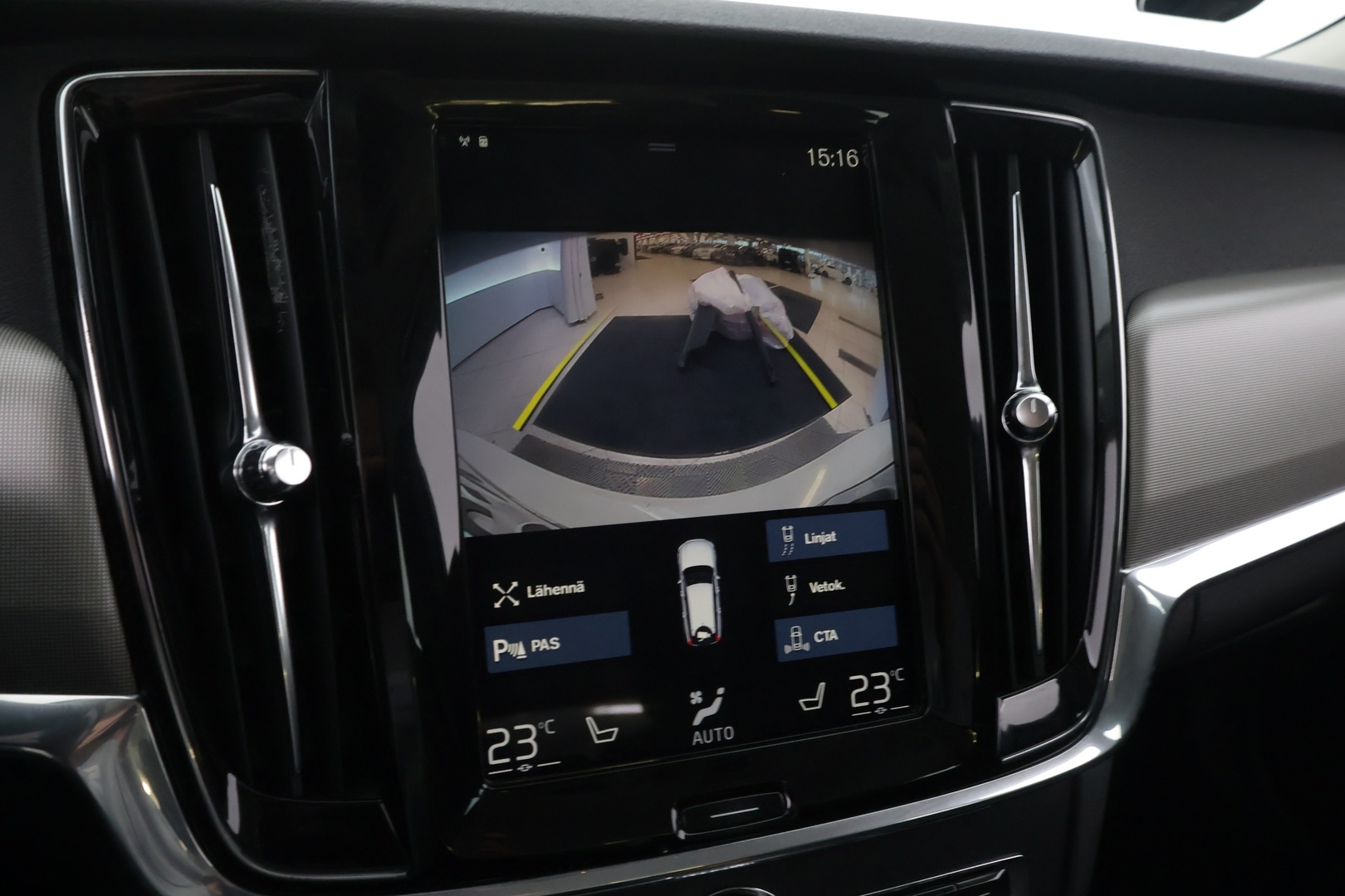 VOLVO V90 Cross Country 2021