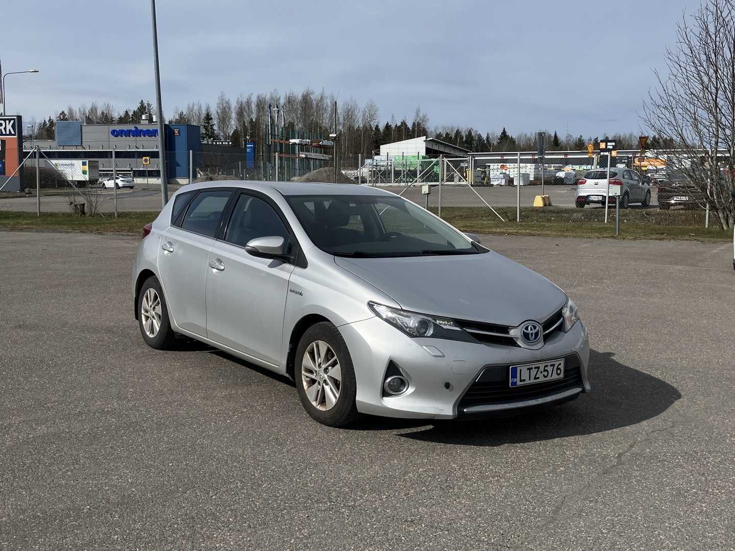 TOYOTA Auris 2013