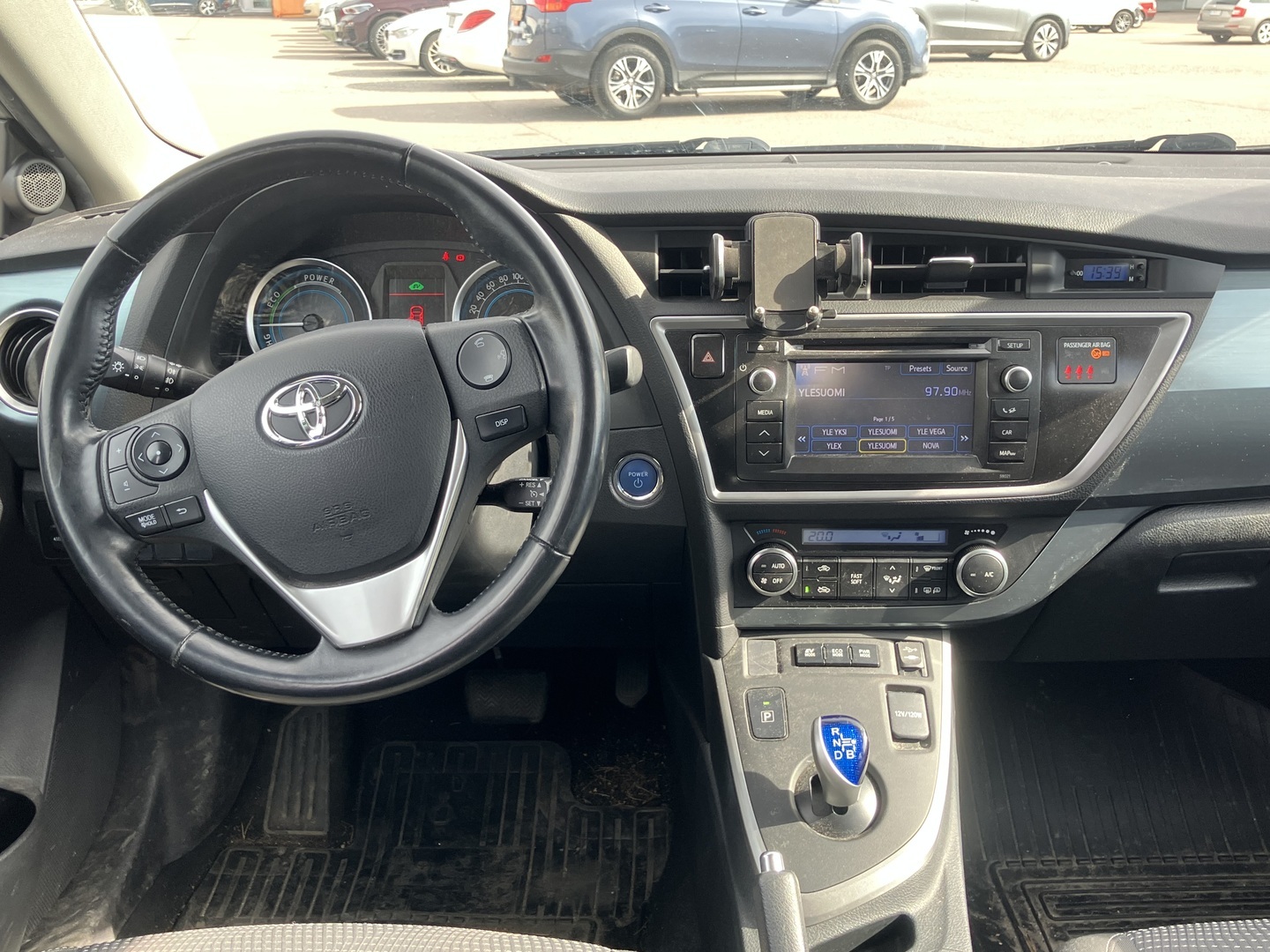 TOYOTA Auris 2013