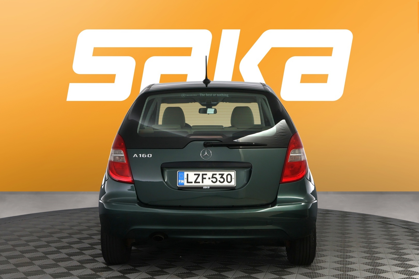 MERCEDES-BENZ A 2010