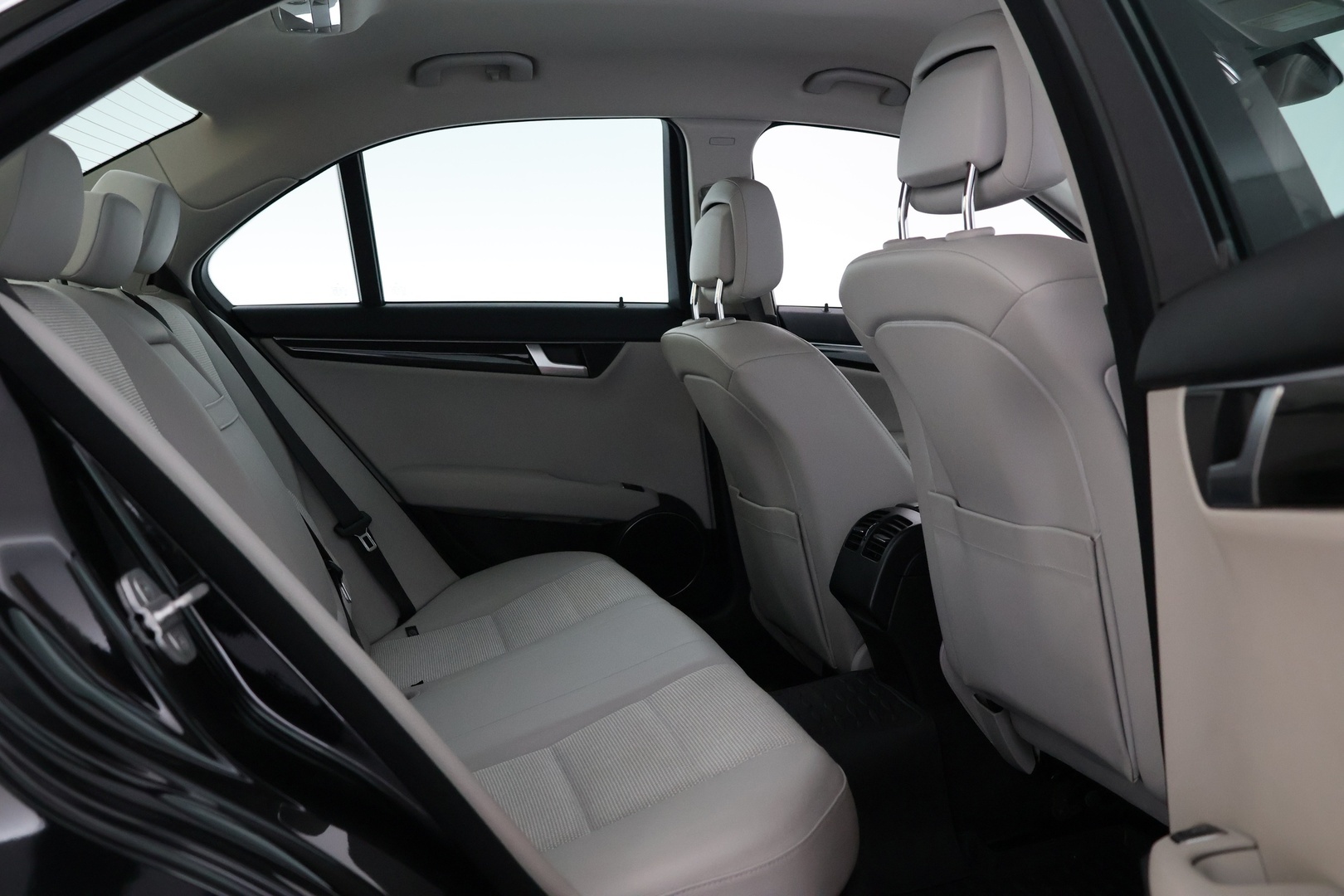 MERCEDES-BENZ C 2012