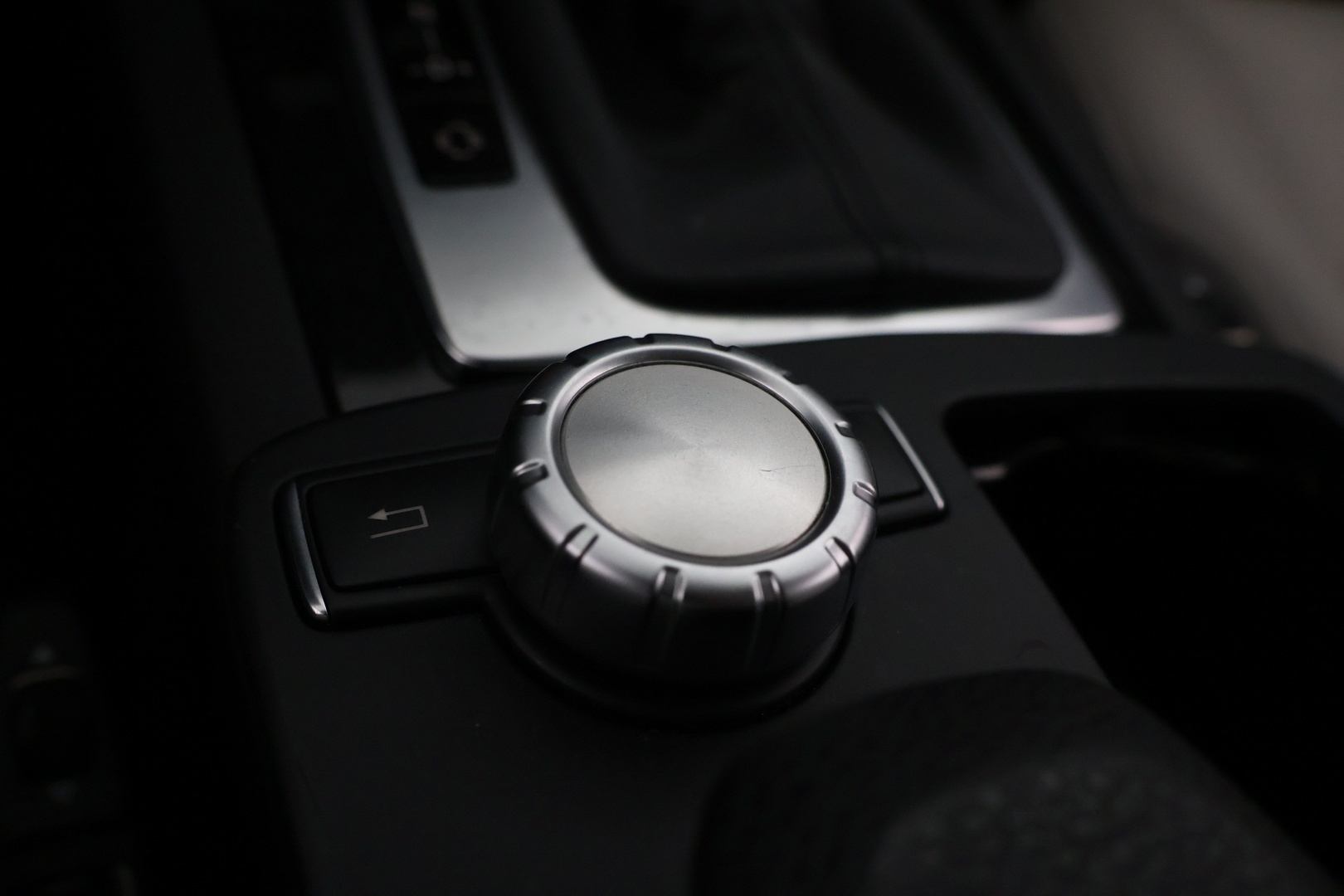 MERCEDES-BENZ C 2012