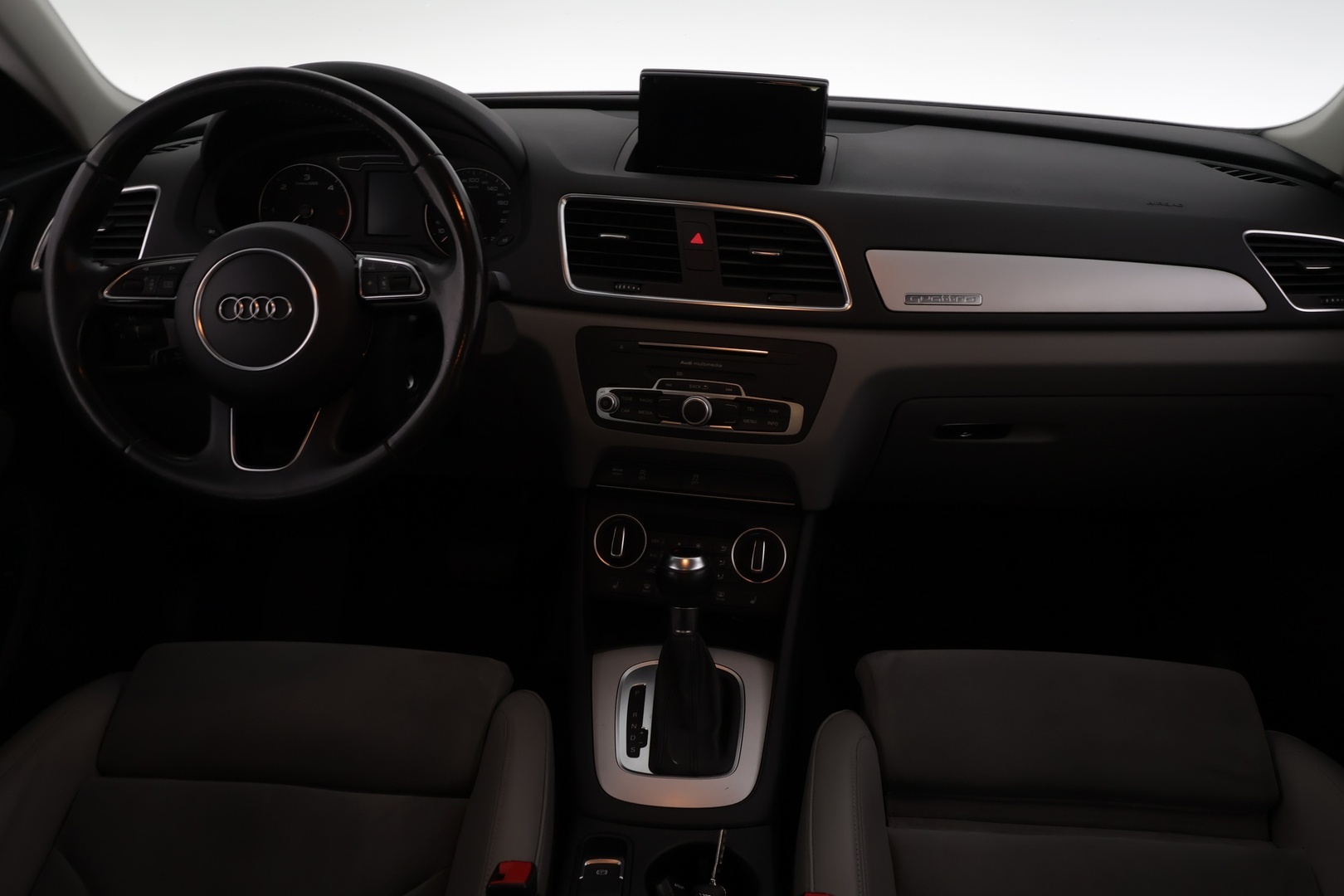 AUDI Q3 2015