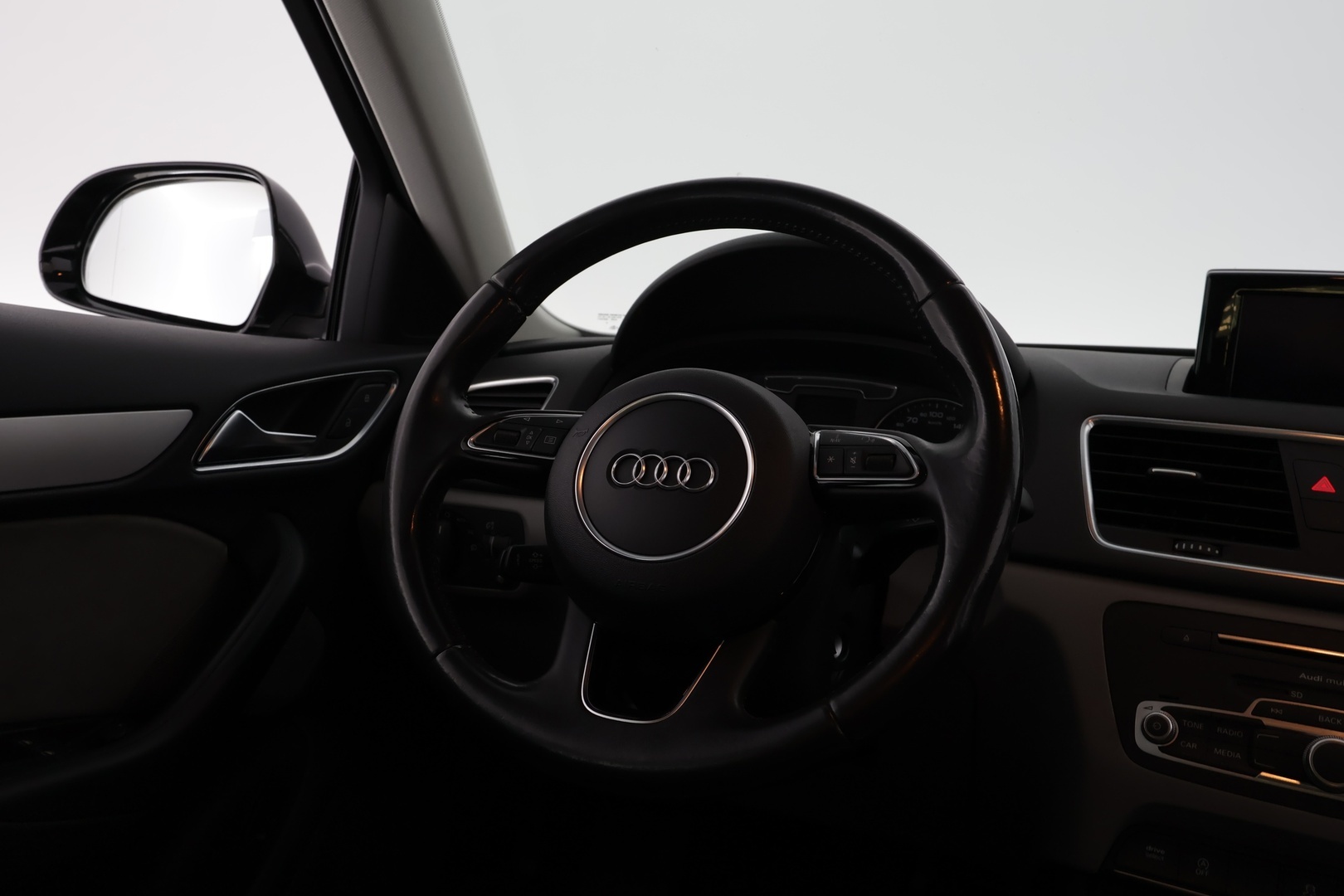 AUDI Q3 2015