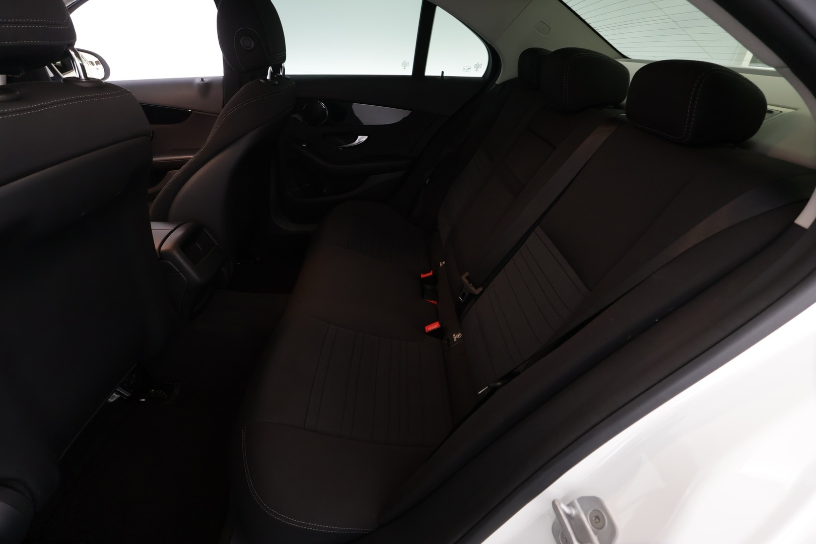MERCEDES-BENZ C 2015
