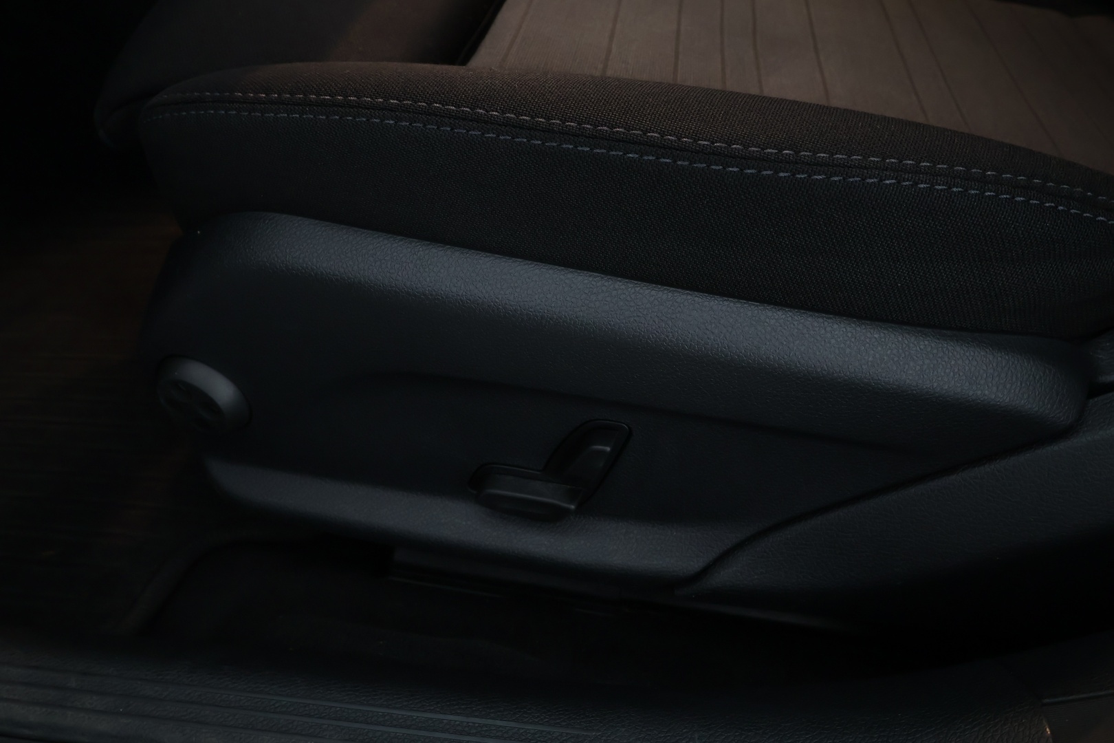 MERCEDES-BENZ C 2015