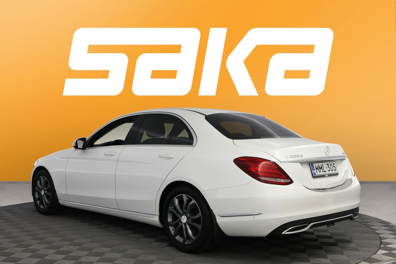 MERCEDES-BENZ C 2015