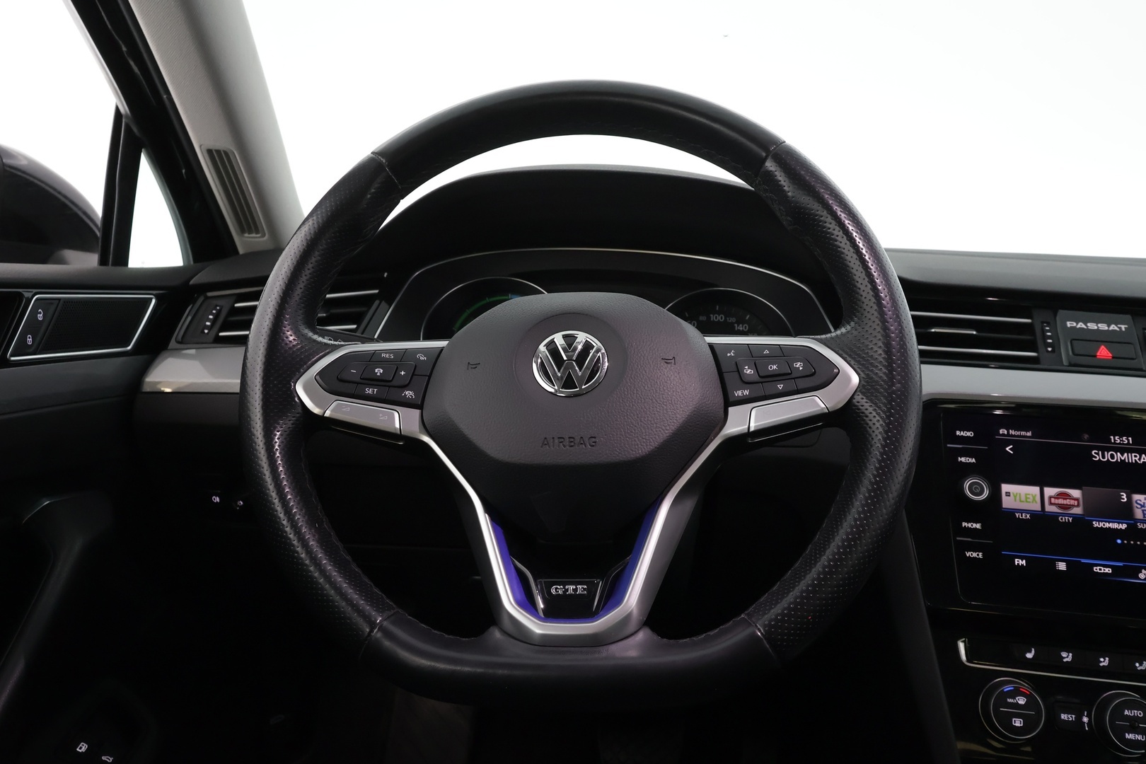 VOLKSWAGEN Passat 2020