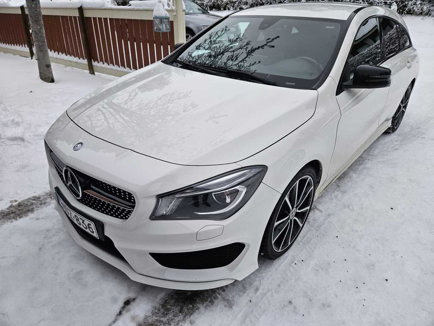 MERCEDES-BENZ CLA 2016