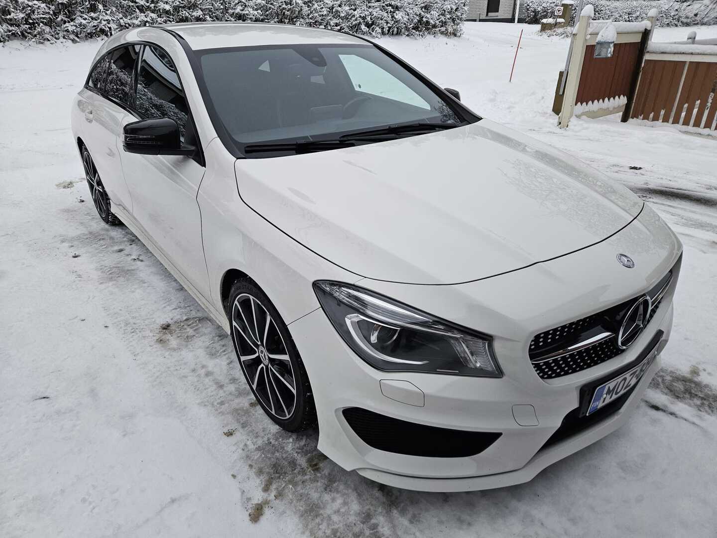 MERCEDES-BENZ CLA 2016