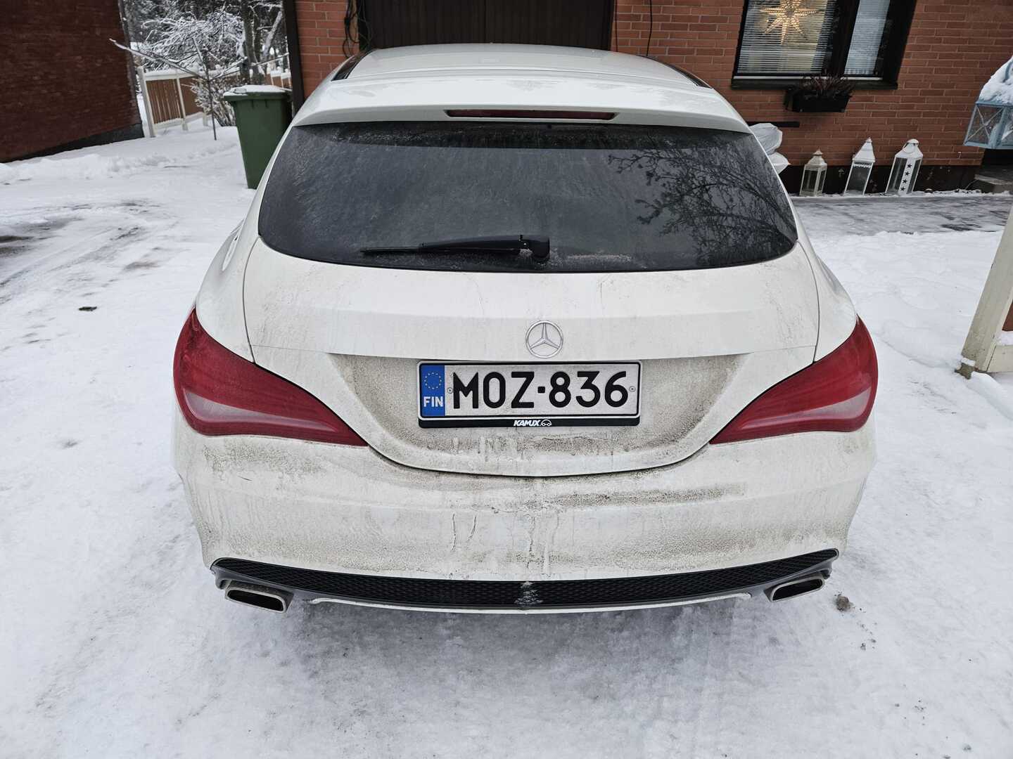 MERCEDES-BENZ CLA 2016