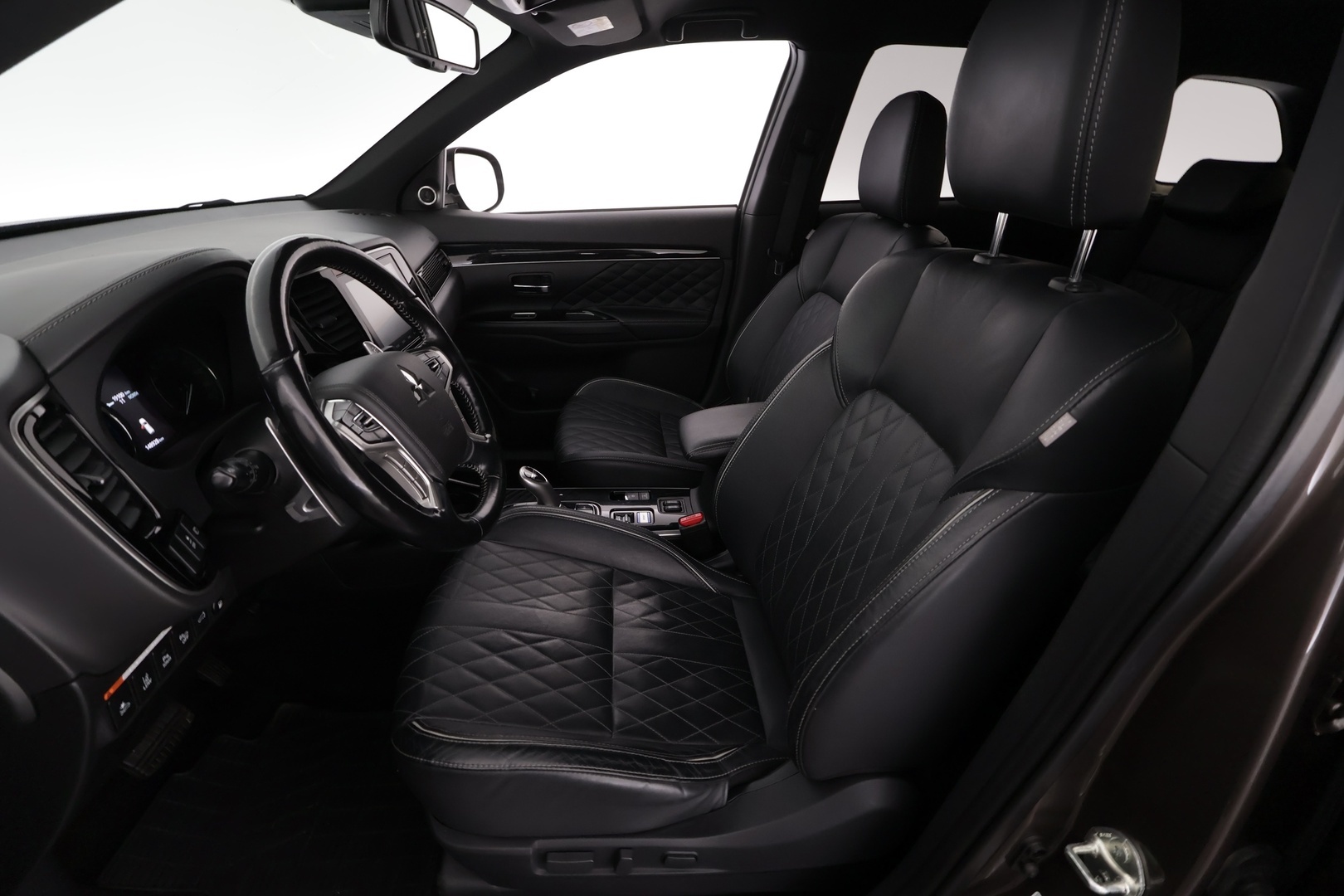 MITSUBISHI Outlander PHEV 2020