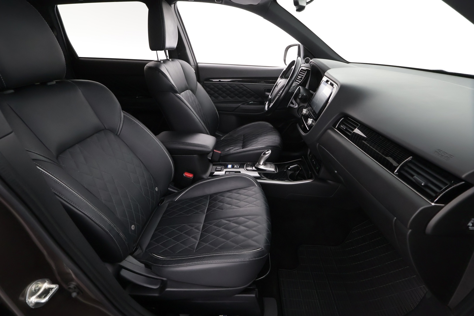 MITSUBISHI Outlander PHEV 2020