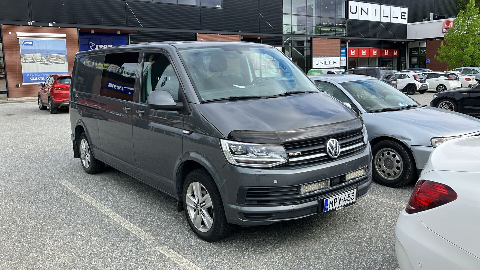 VOLKSWAGEN TRANSPORTER 2017
