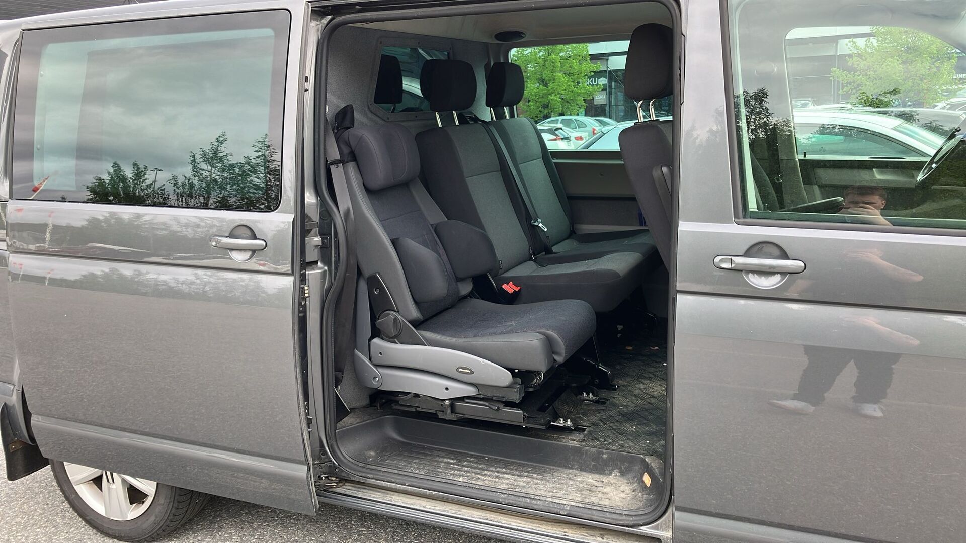 VOLKSWAGEN TRANSPORTER 2017