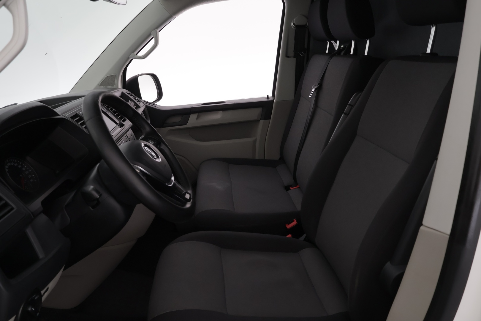 VOLKSWAGEN Transporter 2018