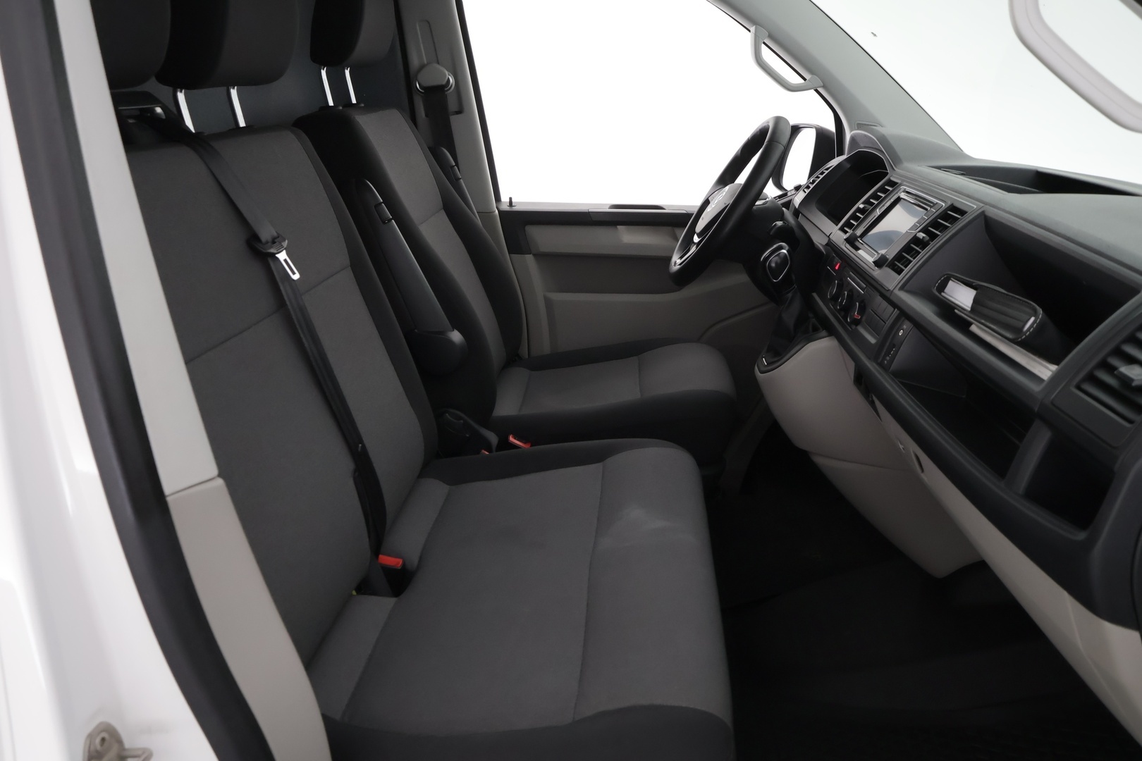 VOLKSWAGEN Transporter 2018