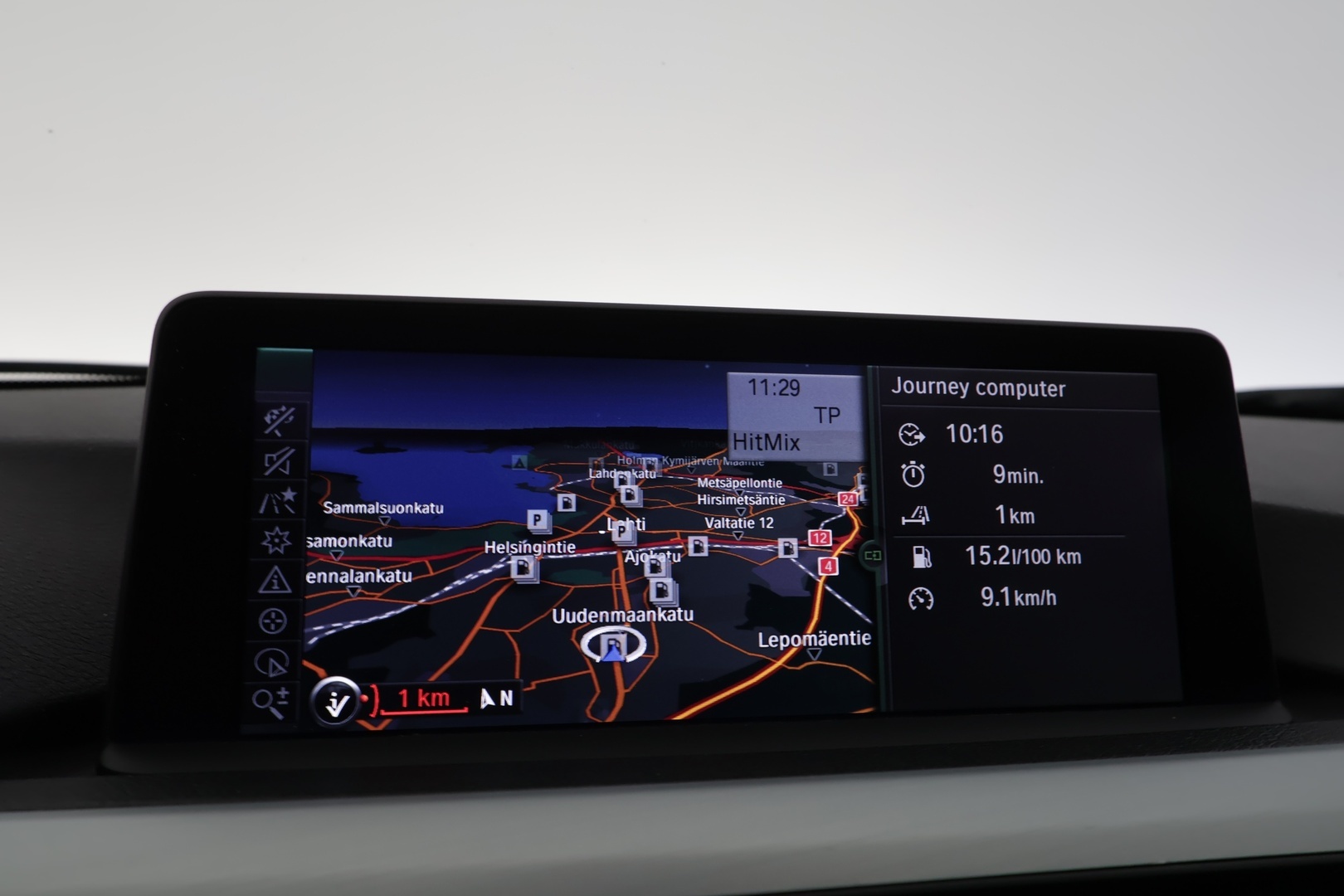 BMW 330 2012