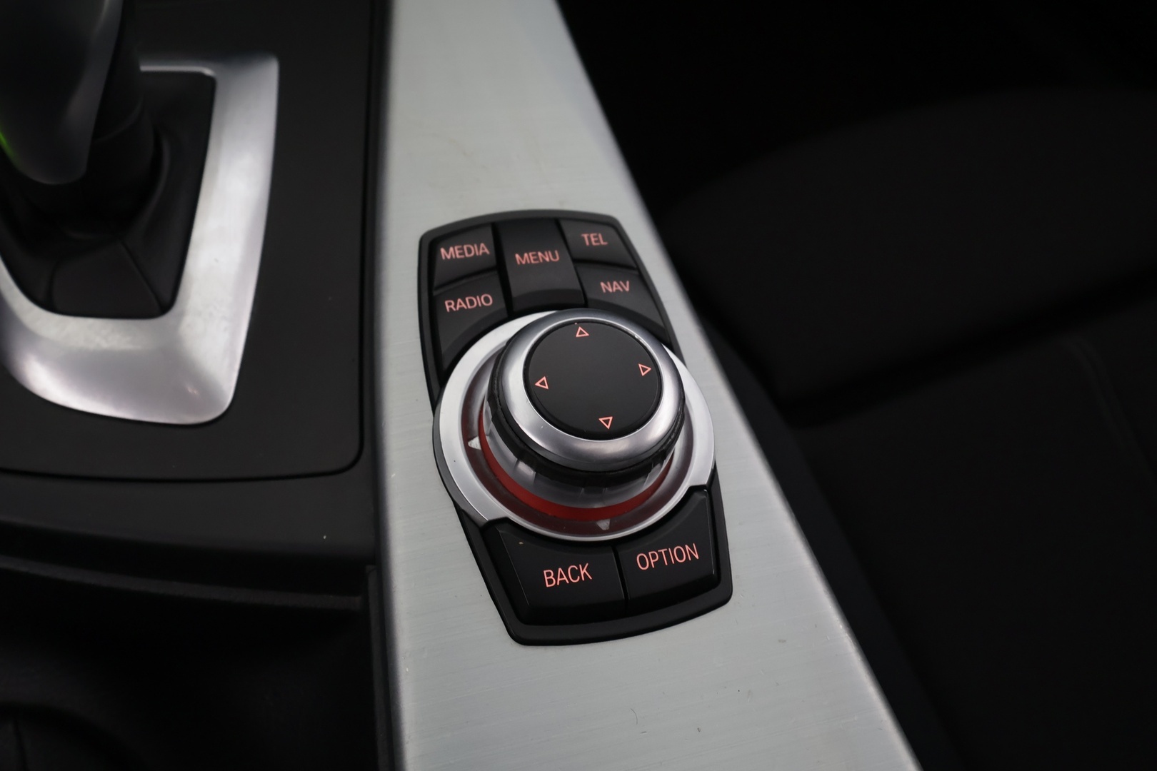 BMW 330 2012