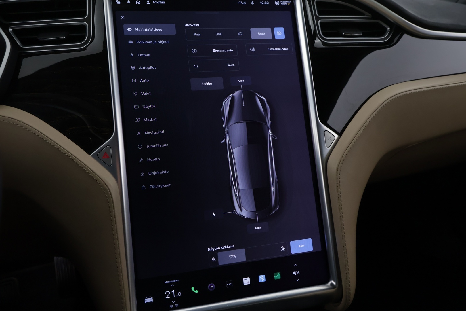 TESLA Model S 2016