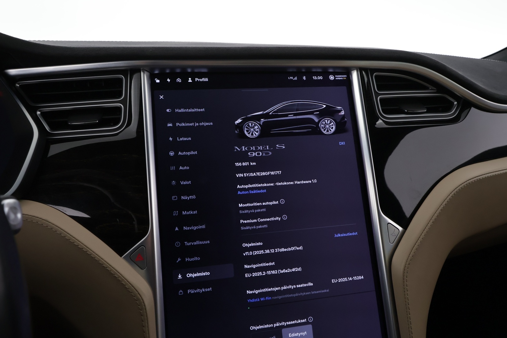 TESLA Model S 2016