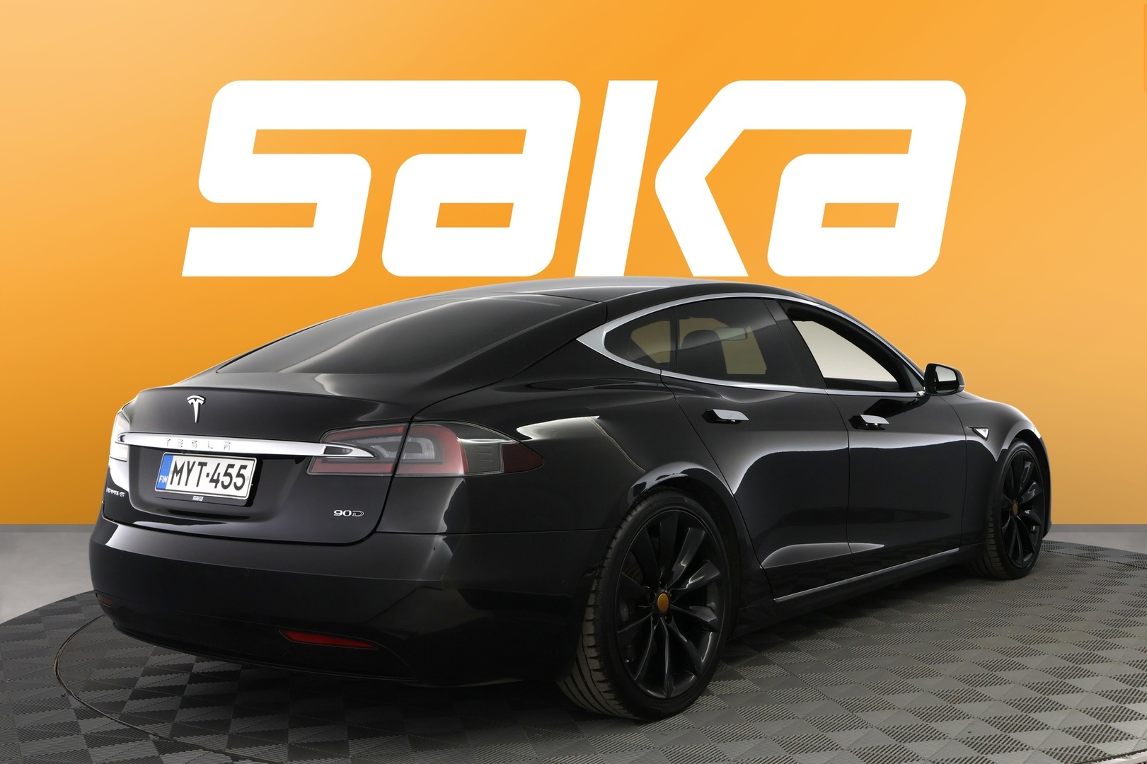 TESLA Model S 2016