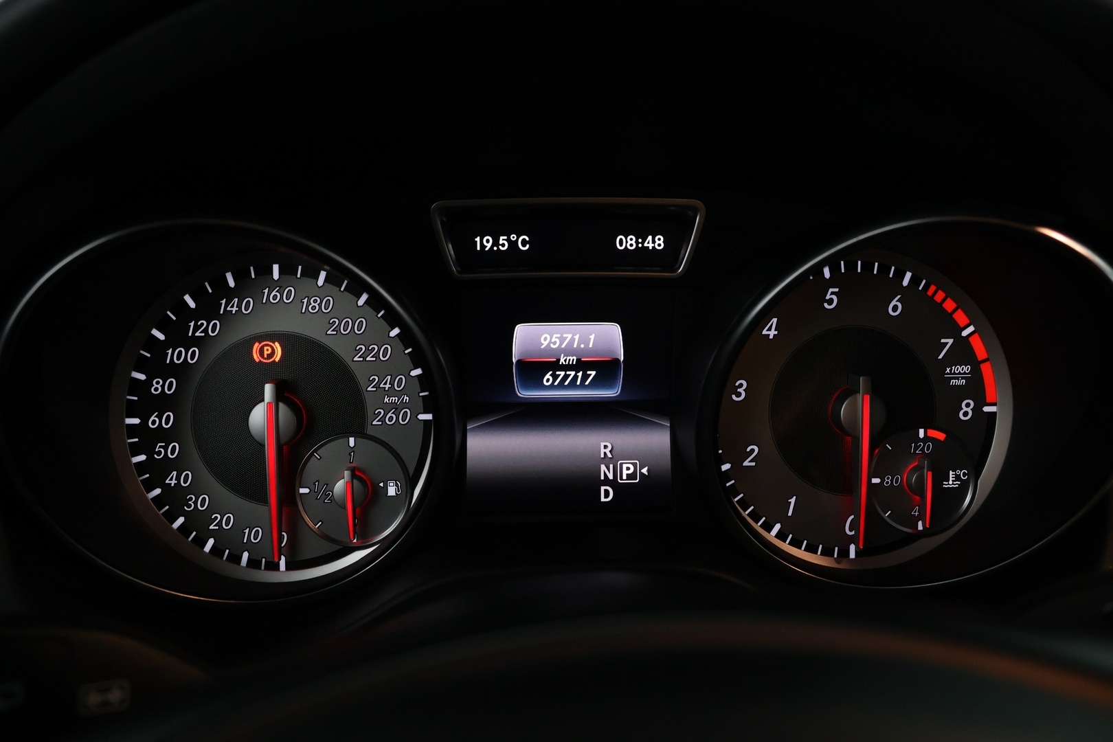 MERCEDES-BENZ GLA 2017