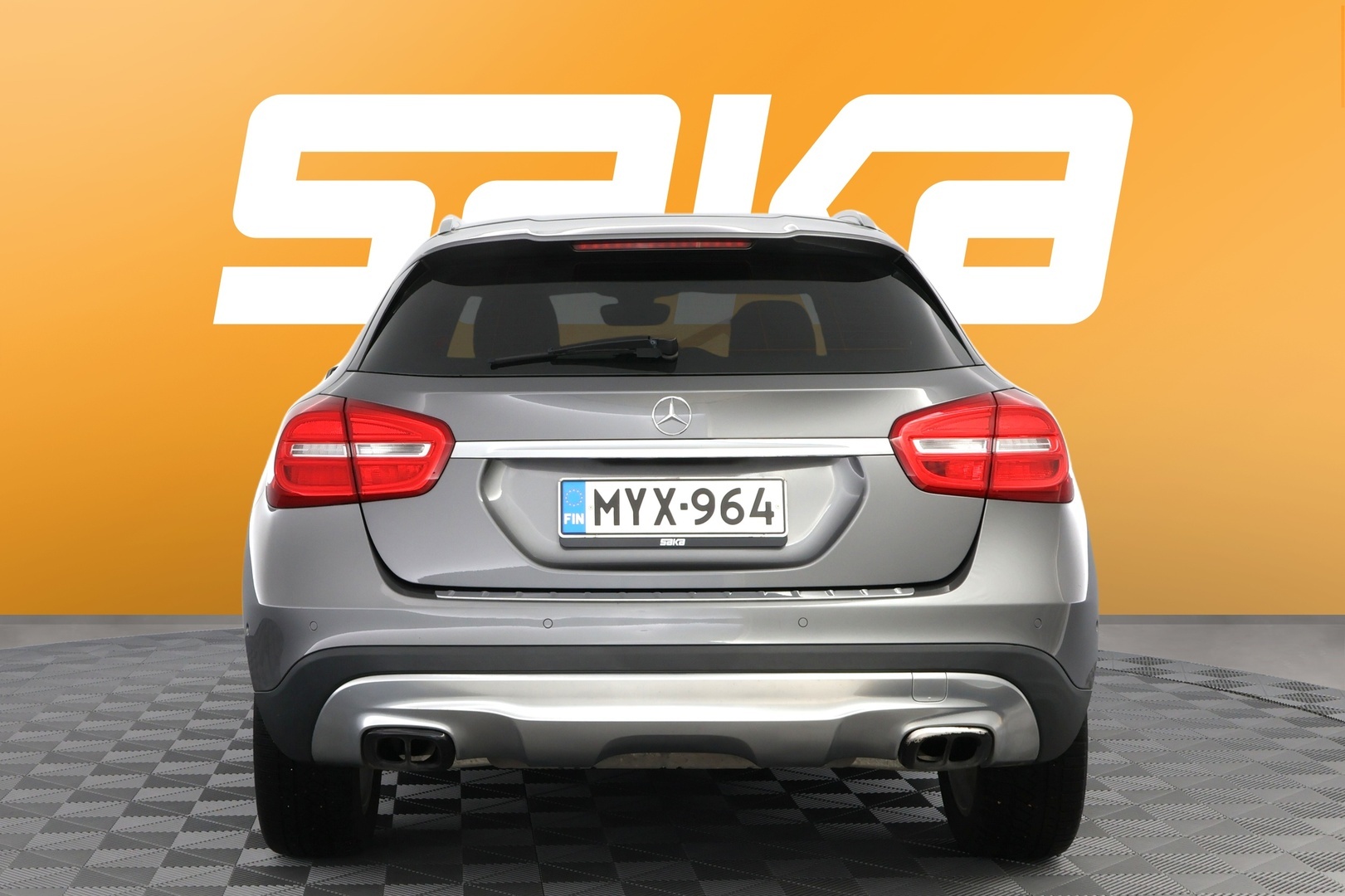 MERCEDES-BENZ GLA 2017