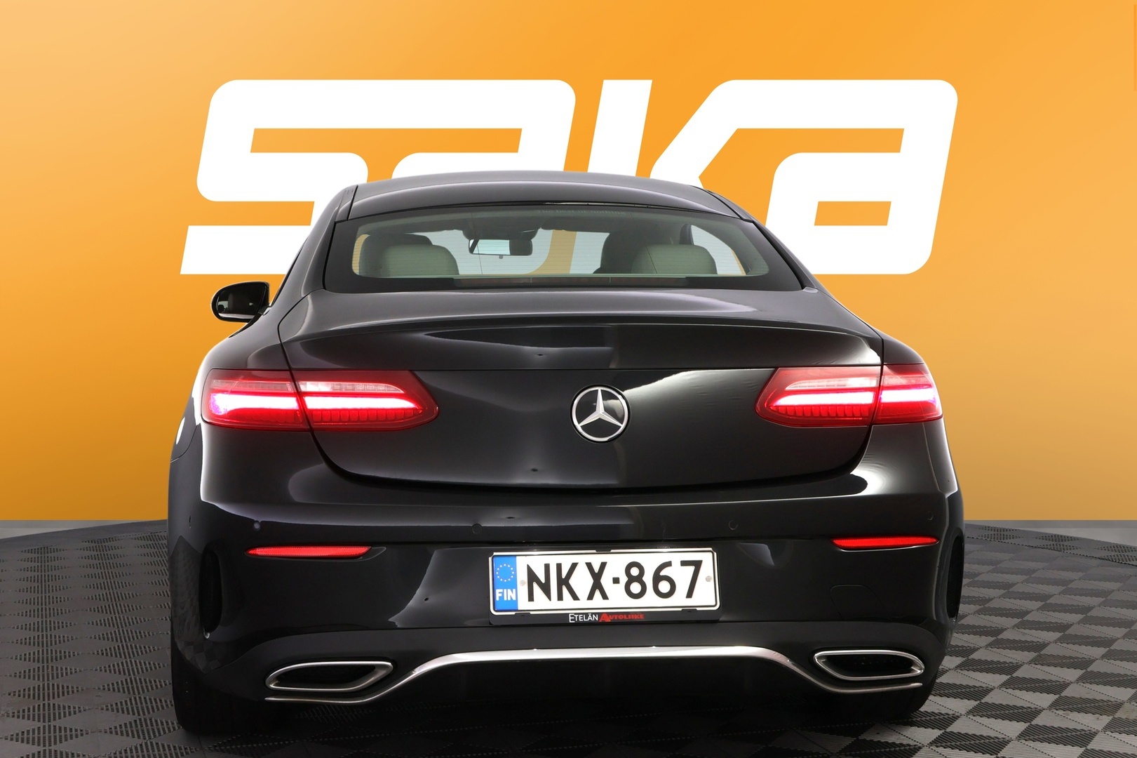 MERCEDES-BENZ E 2017
