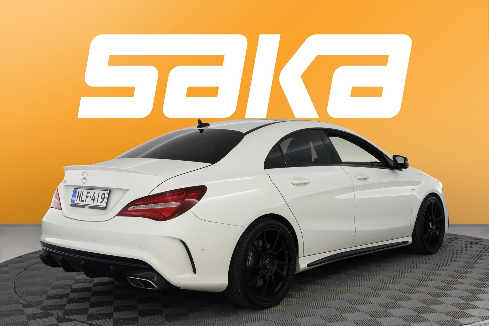 MERCEDES-BENZ CLA 45 AMG 2018