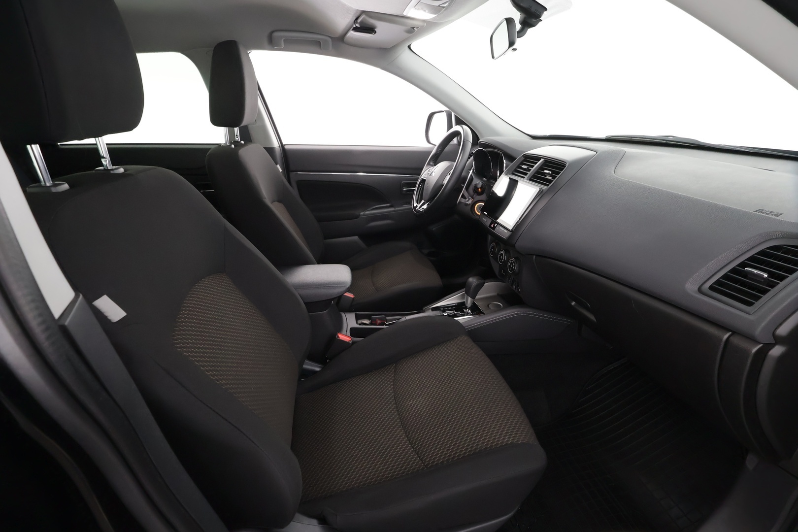 MITSUBISHI ASX 2020