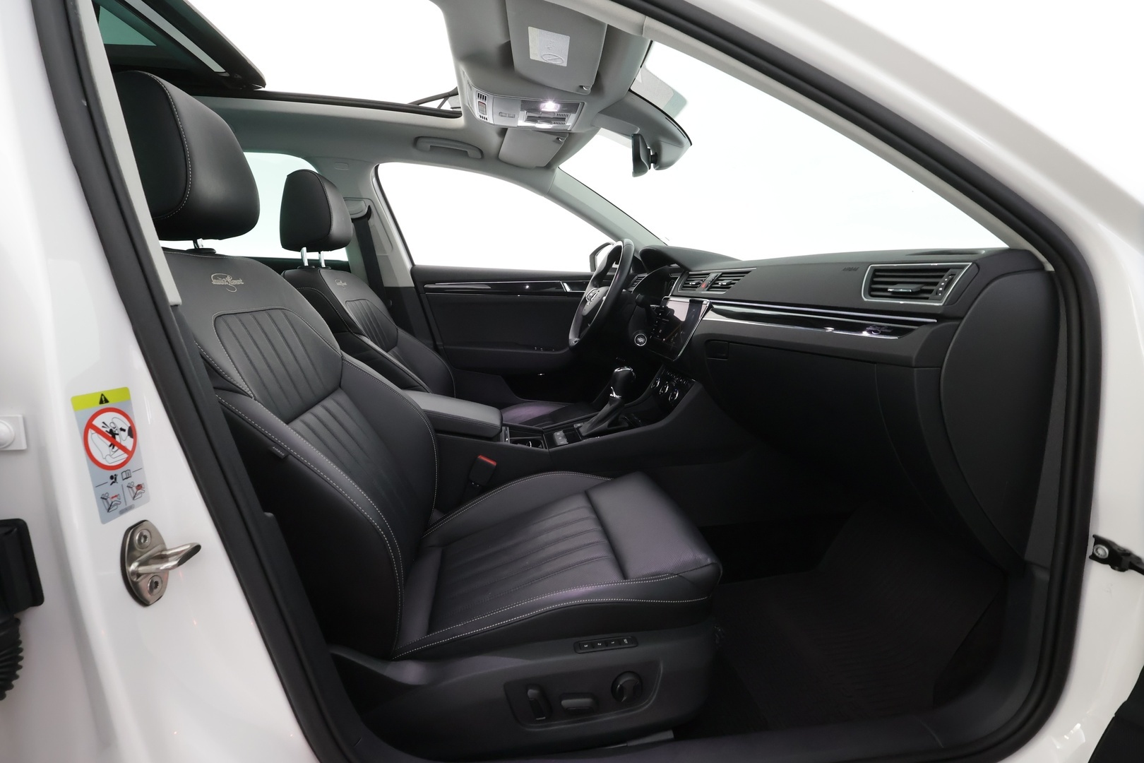 SKODA Superb 2021