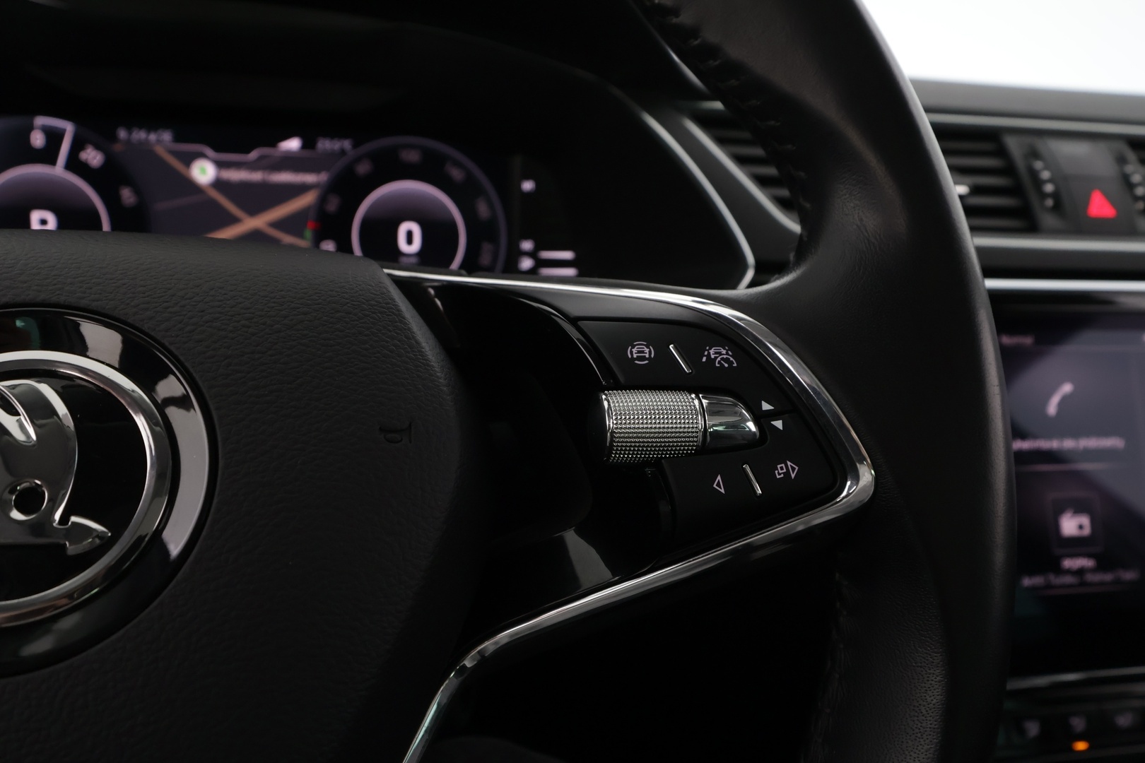 SKODA Superb 2021