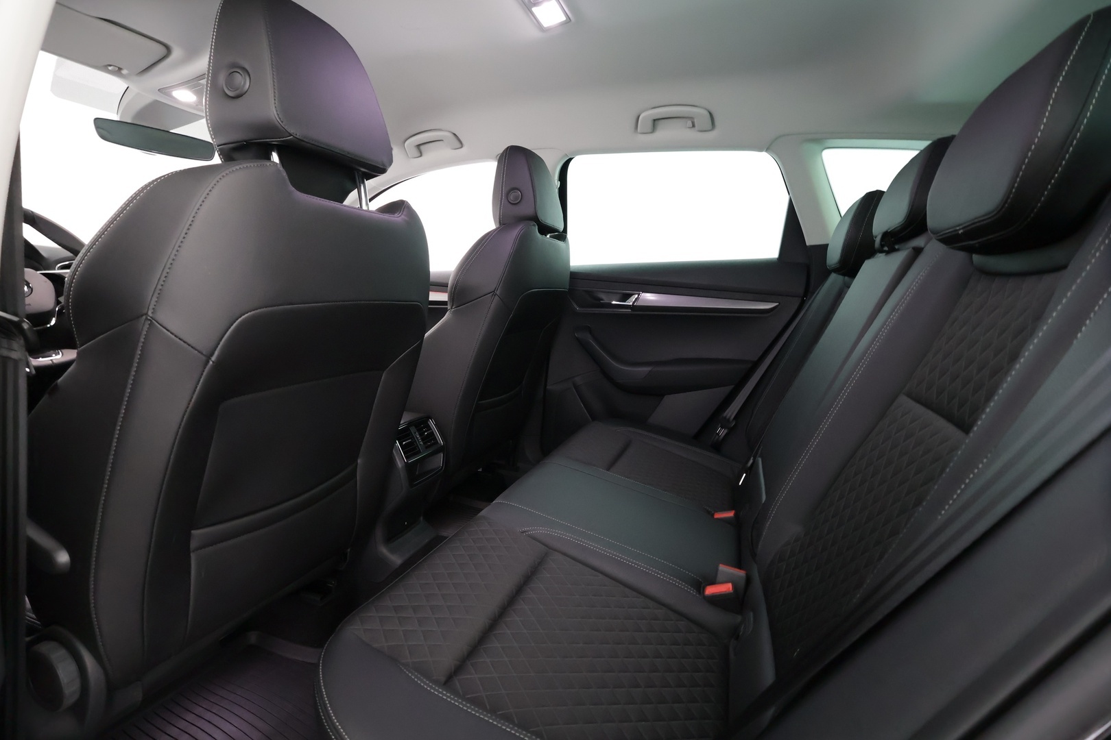 SKODA Karoq 2021