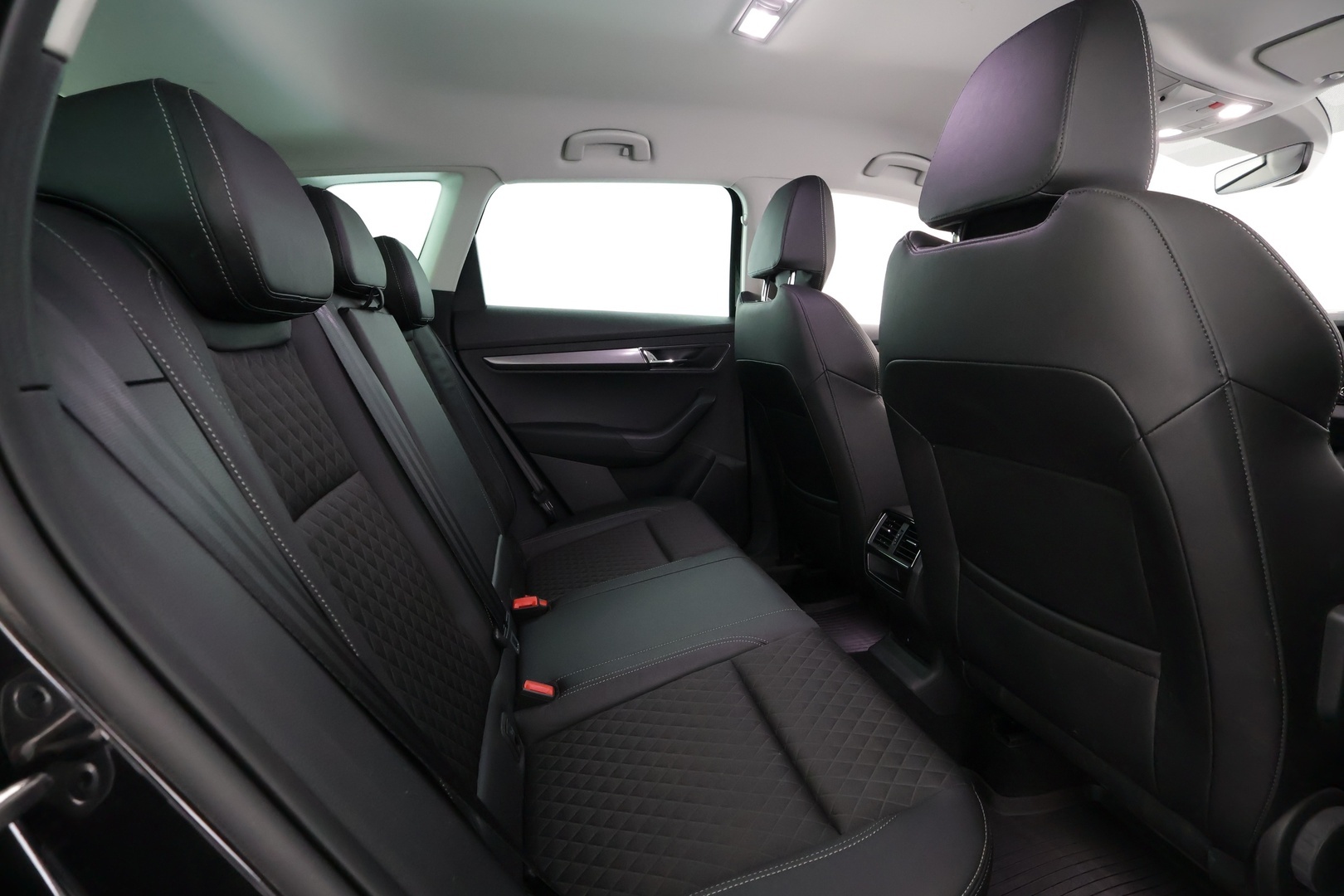 SKODA Karoq 2021