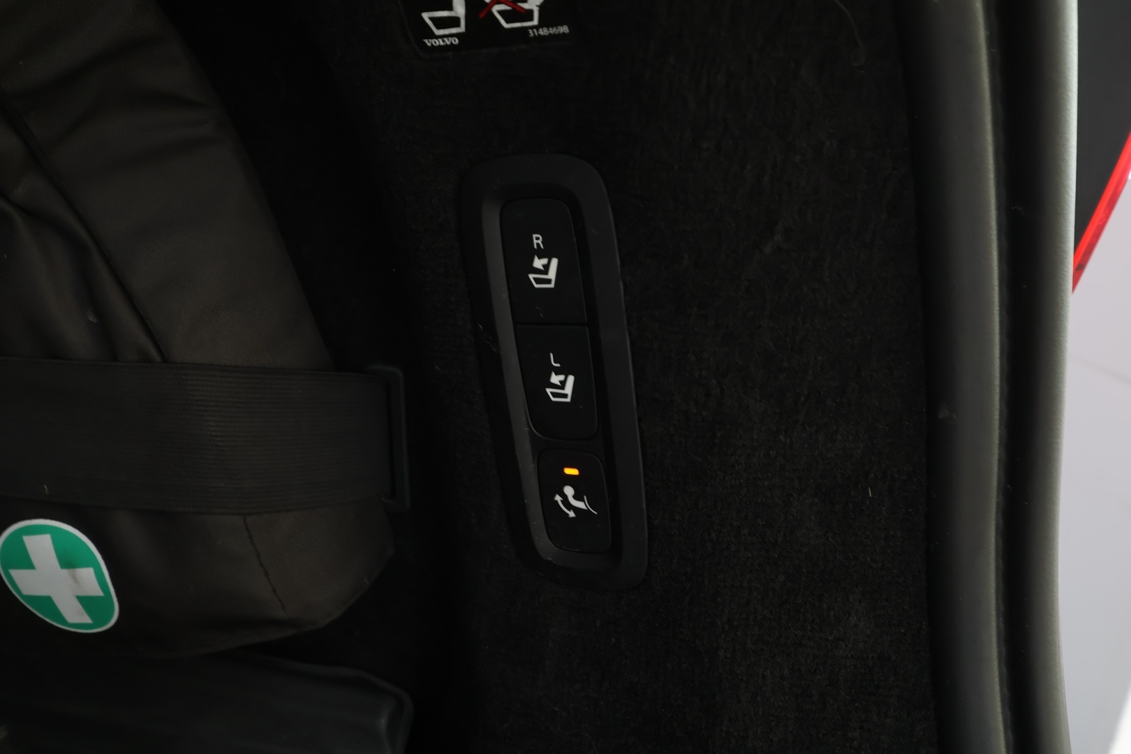 VOLVO V90 2019