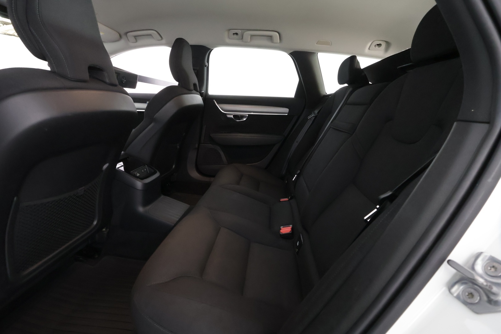 VOLVO V90 2019