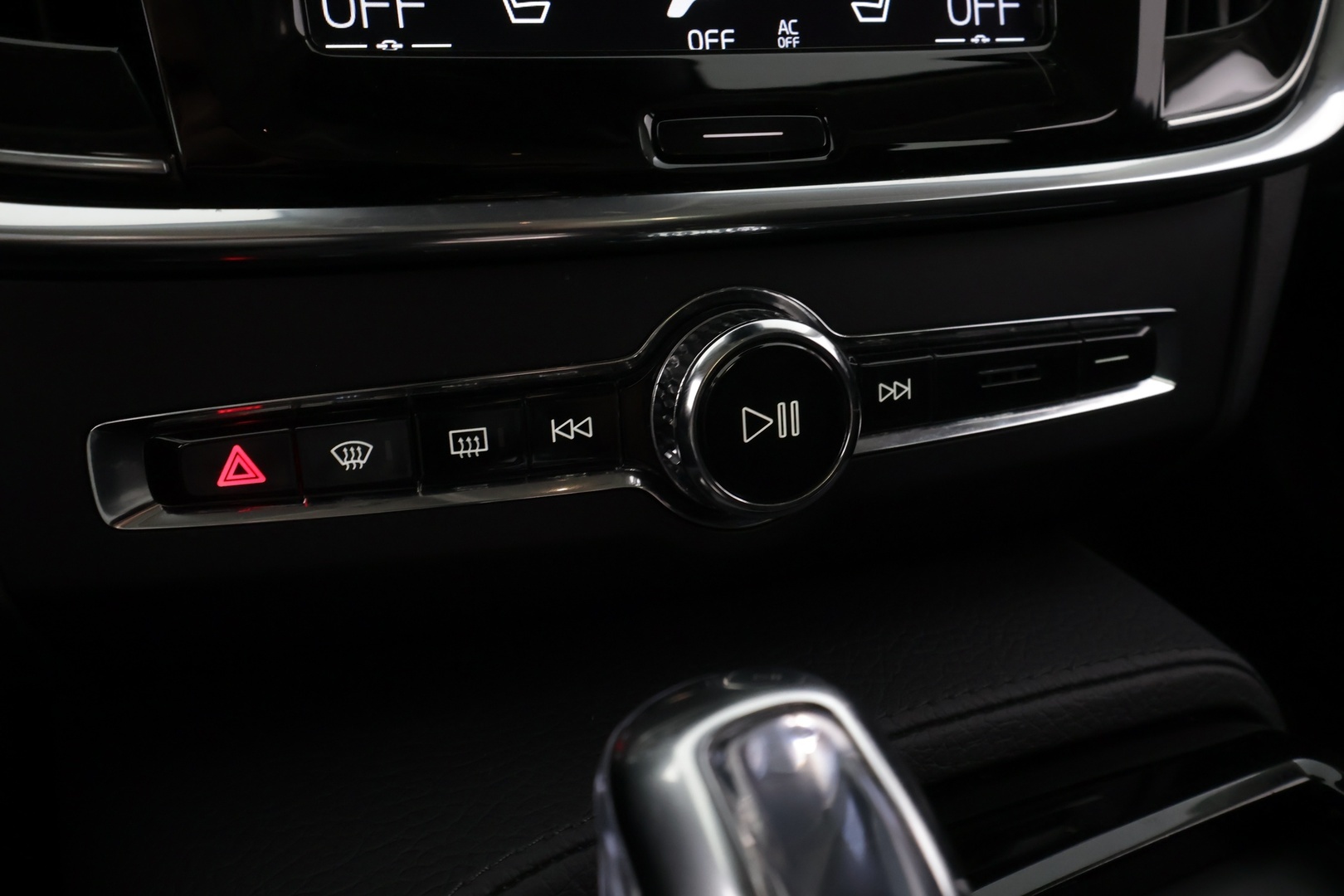 VOLVO V90 2019