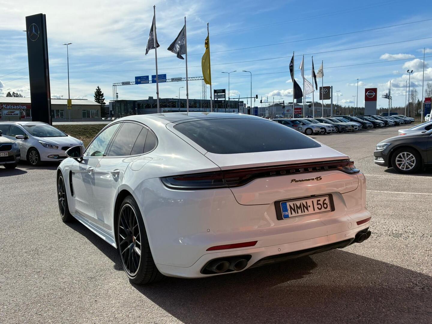 PORSCHE Panamera 2021