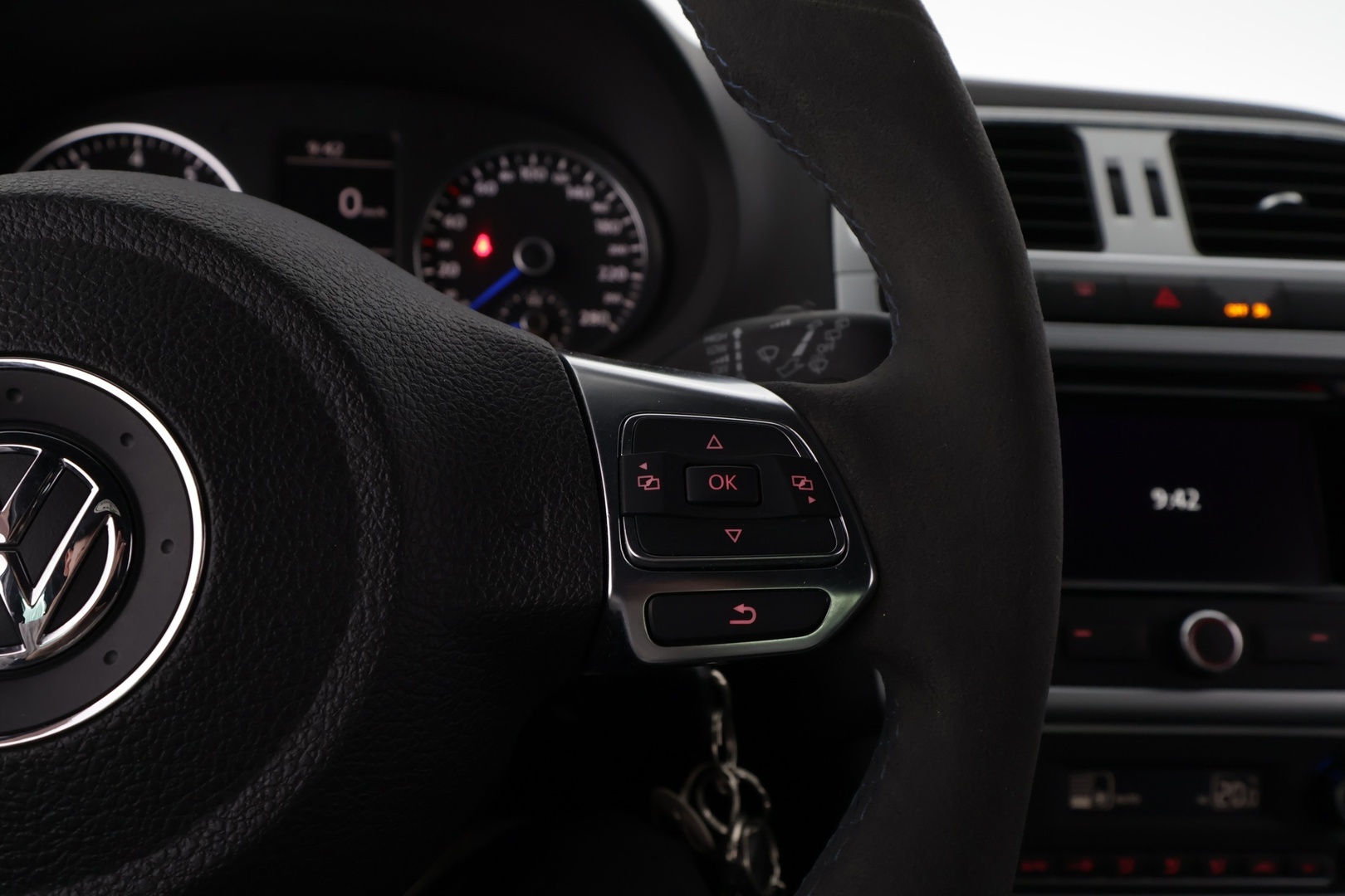 VOLKSWAGEN Polo 2014