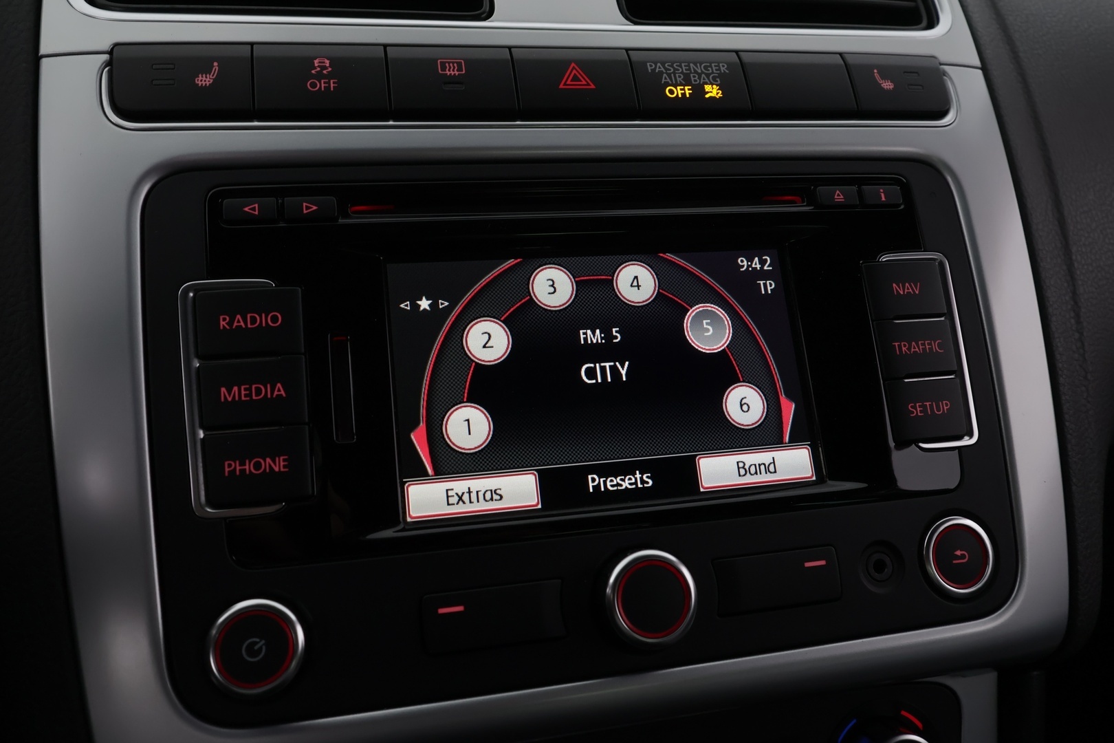 VOLKSWAGEN Polo 2014