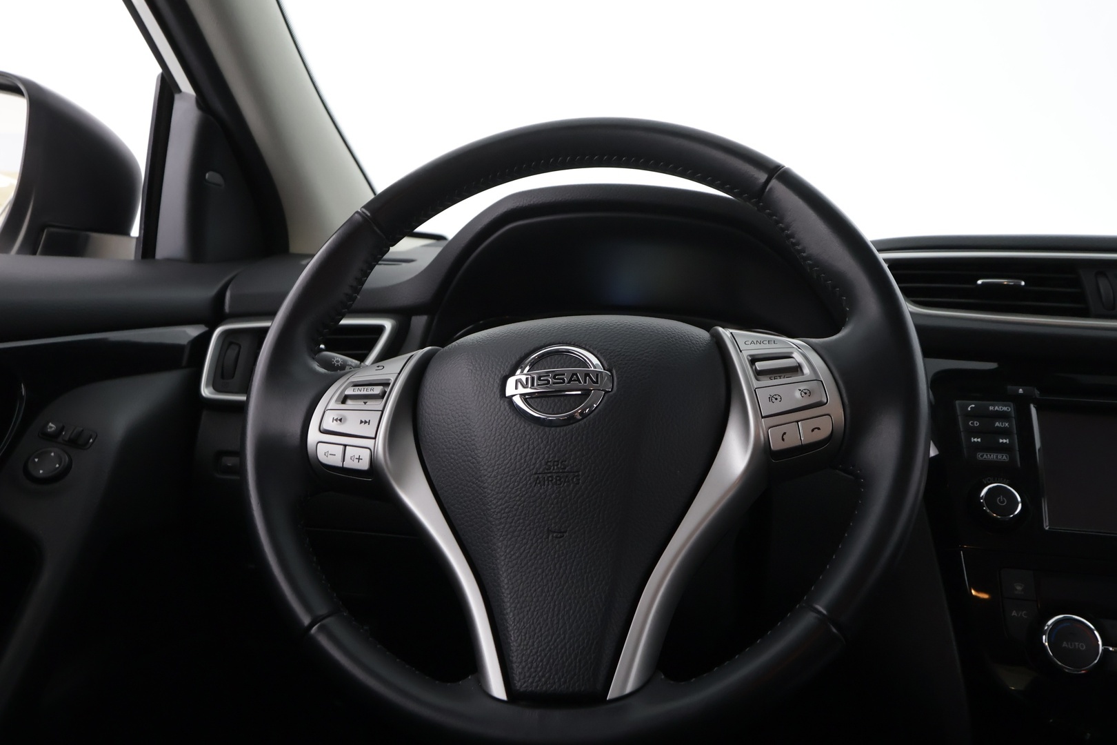 NISSAN Qashqai 2017