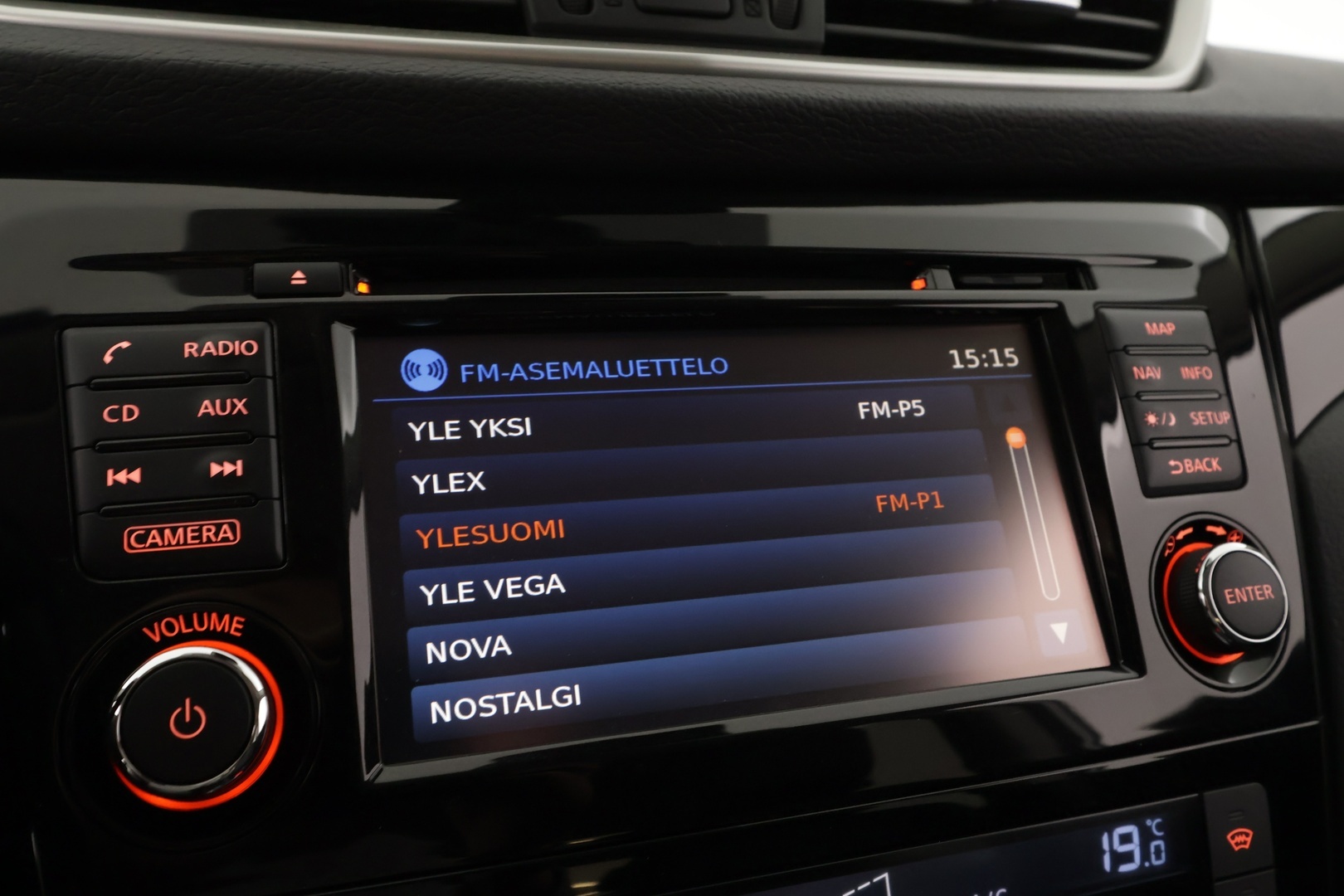 NISSAN Qashqai 2017