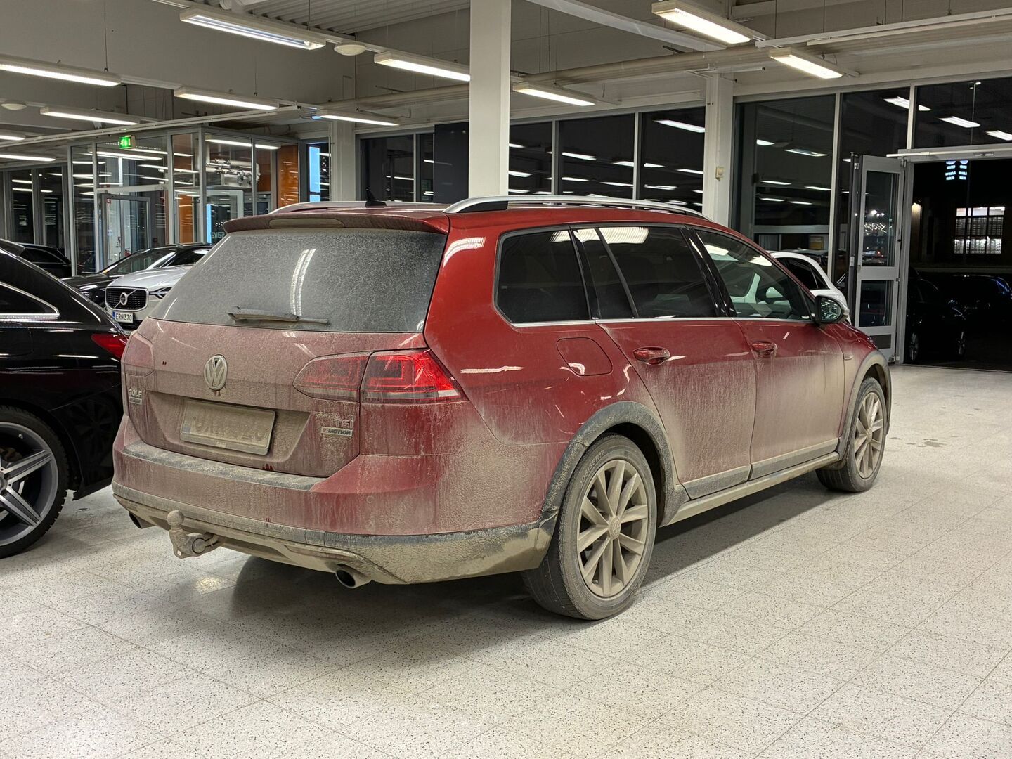 VOLKSWAGEN Golf 2016