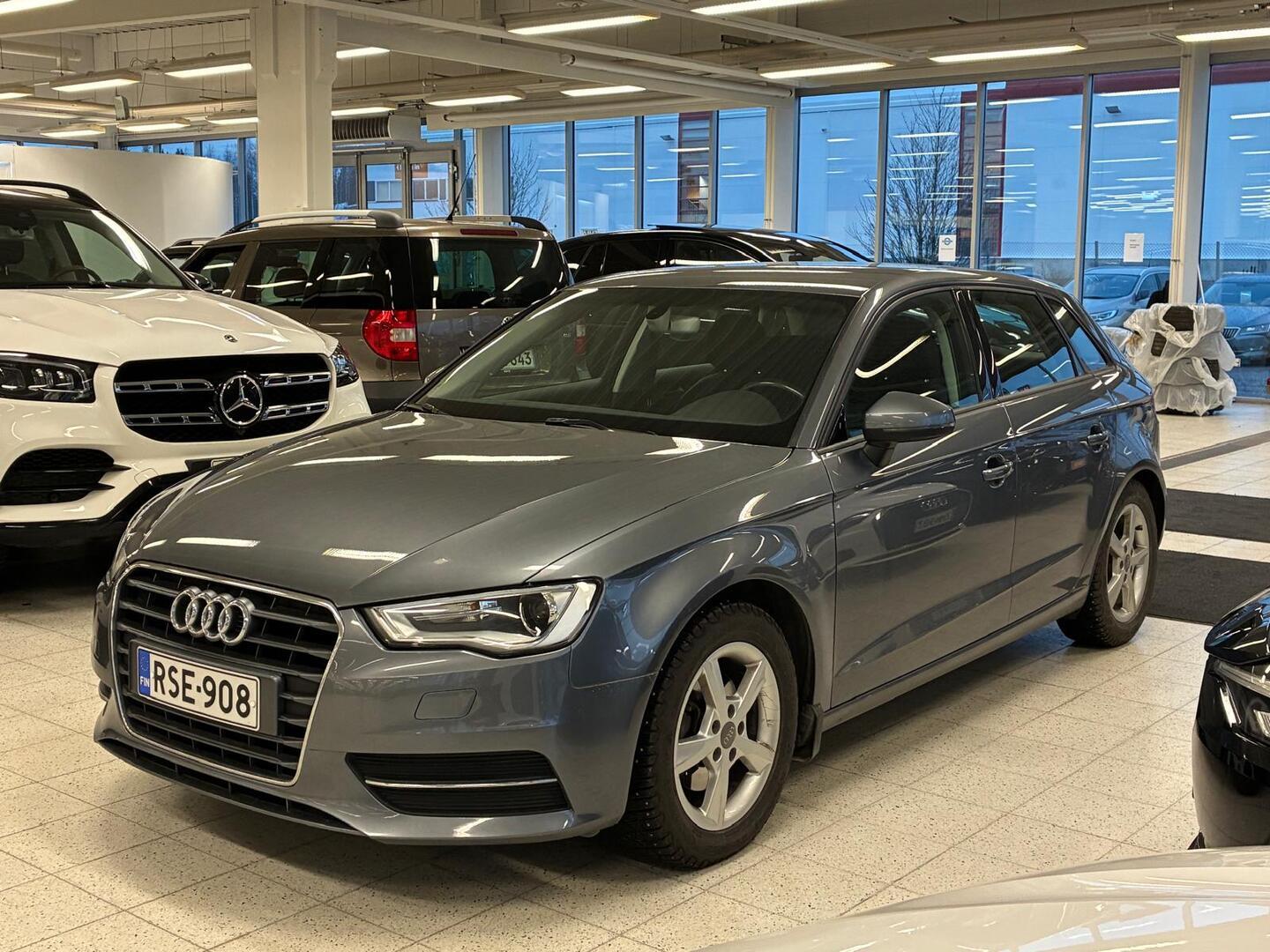 AUDI A3 2016