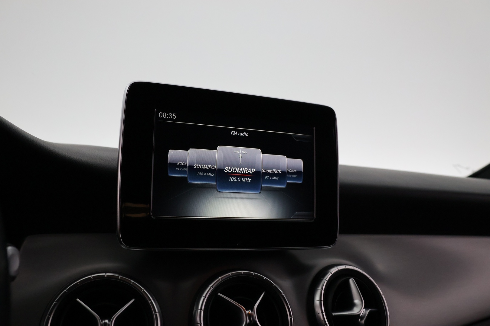 MERCEDES-BENZ CLA 2015